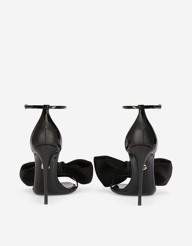 Patent leather sandals with satin bow - 3