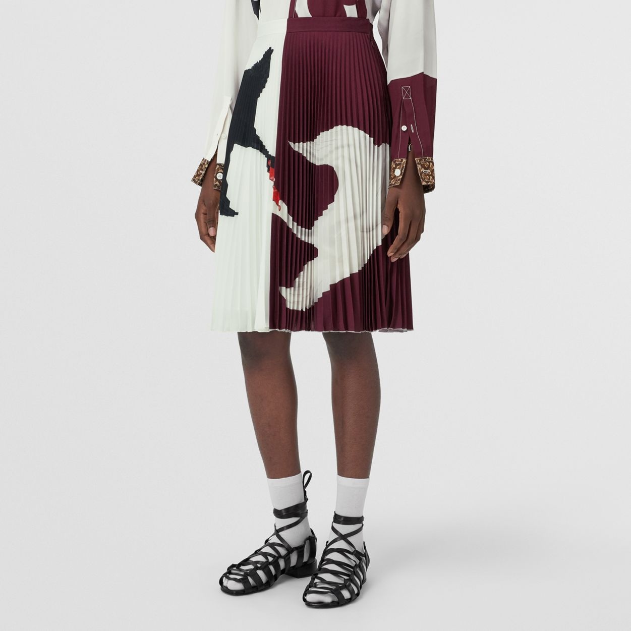 Swan Graphic Pleated Skirt - 5