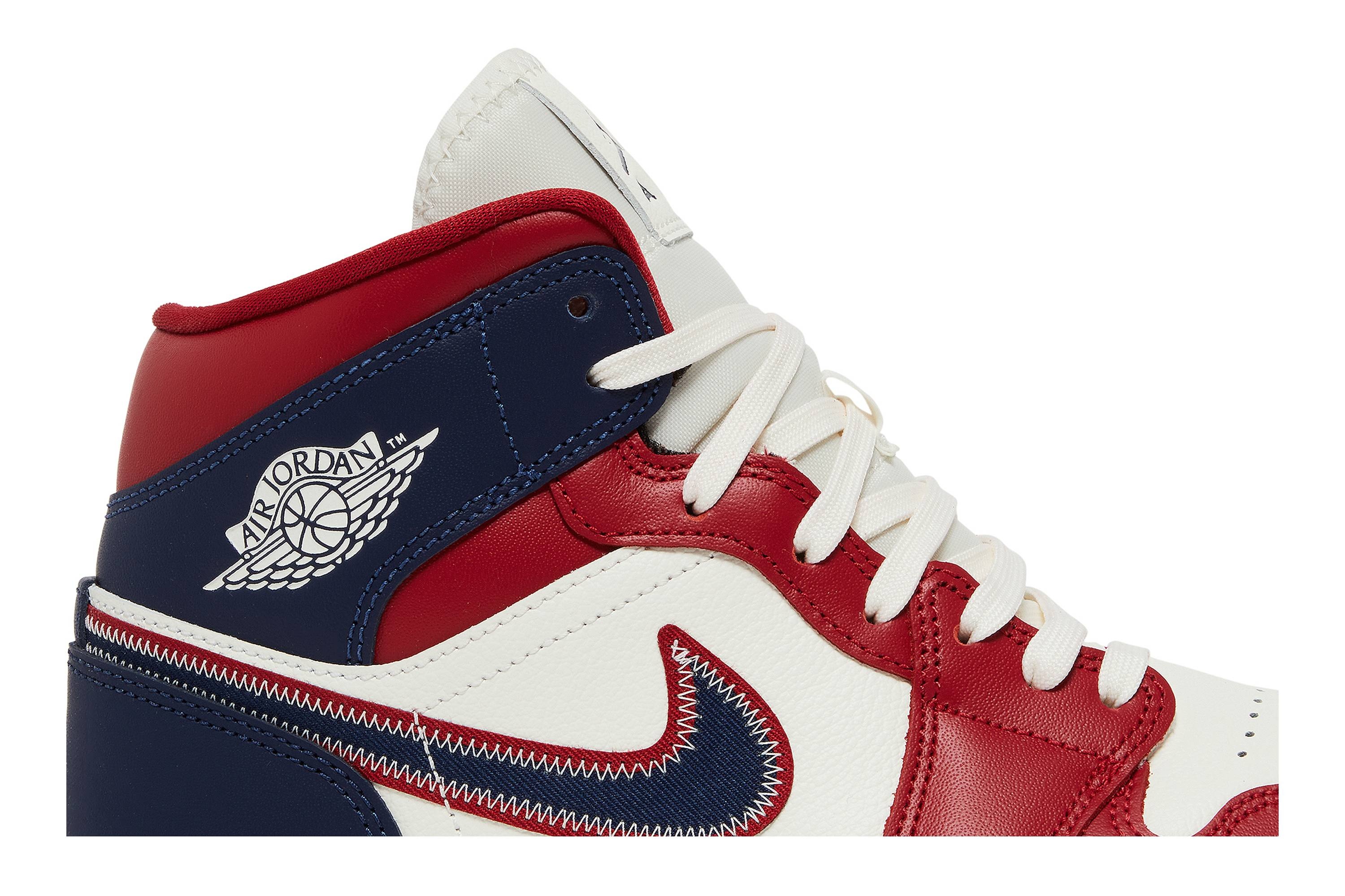 Wmns Air Jordan 1 Mid SE 'USA' 2022 - 2