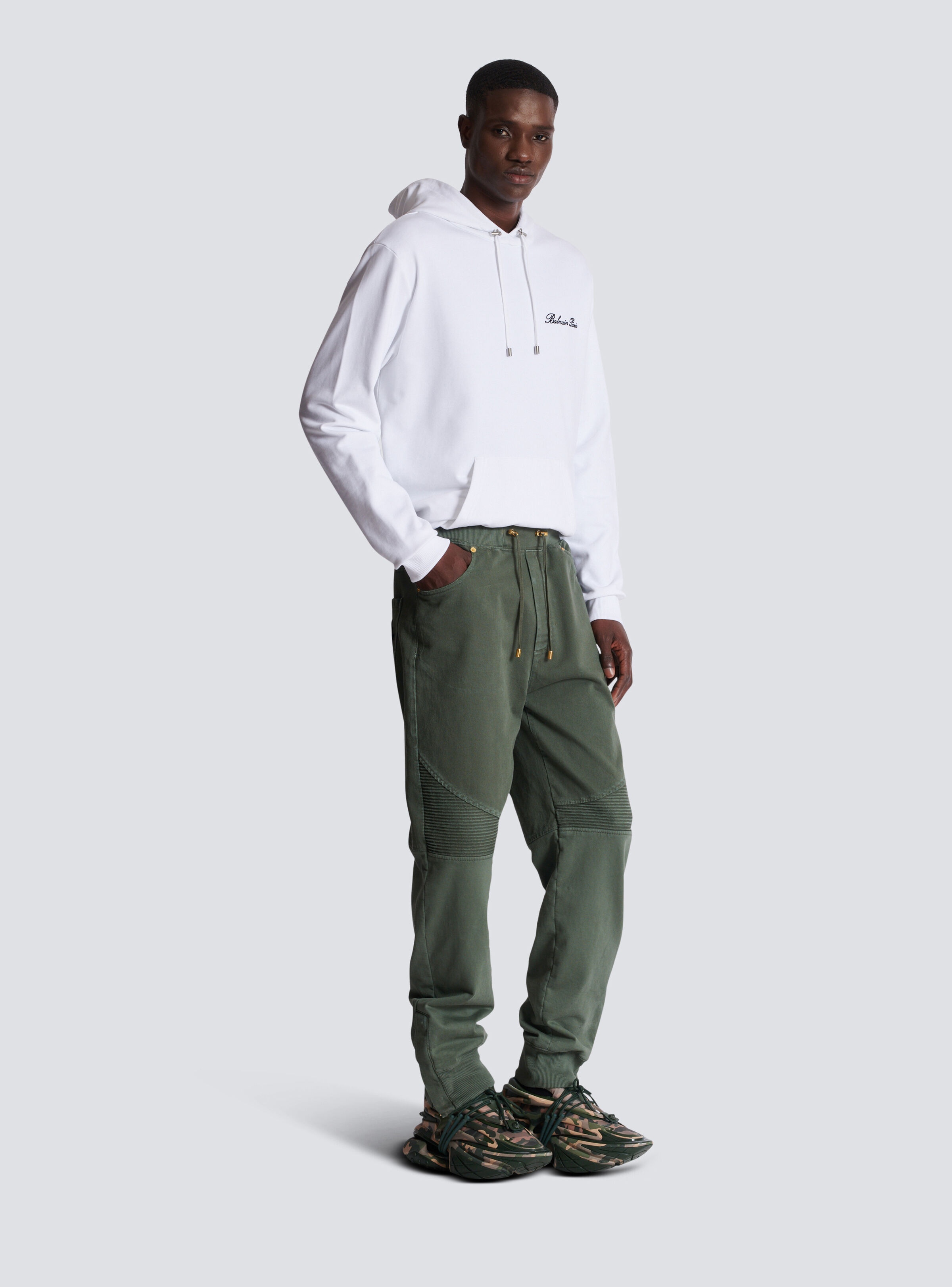 Loose-fit denim and jersey jeans - 3