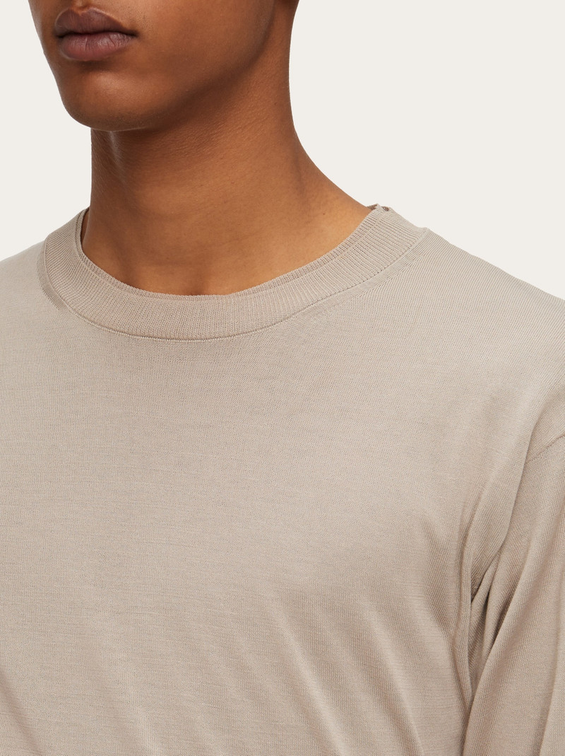 Layered crew neck sweater 4