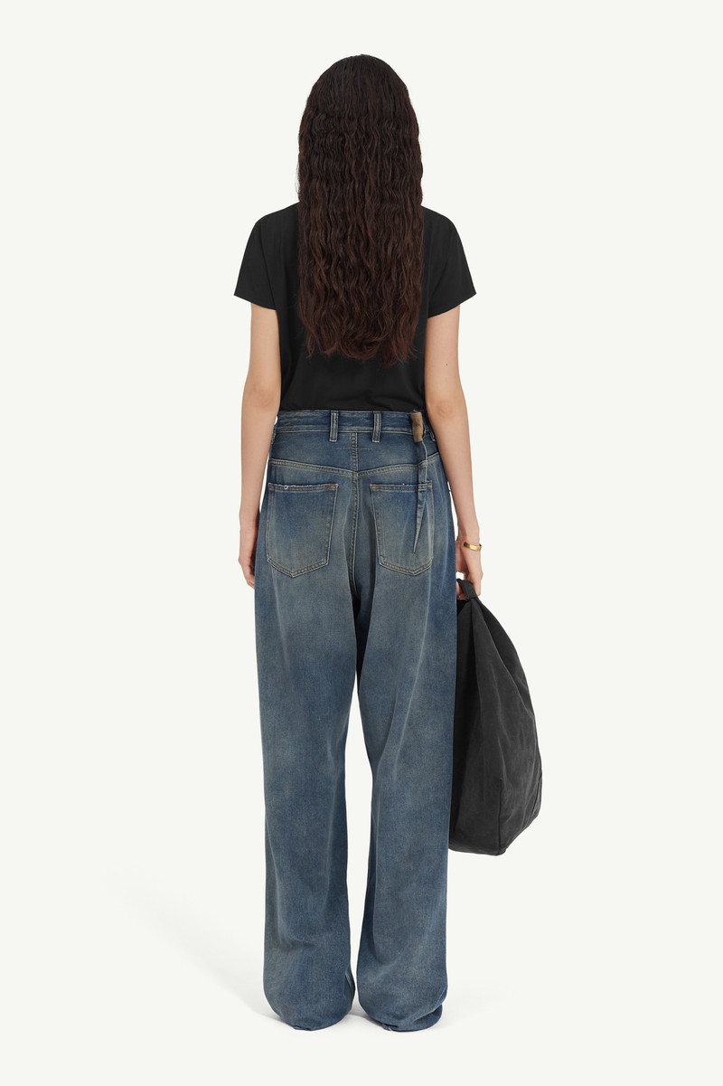 Aged denim jeans 3