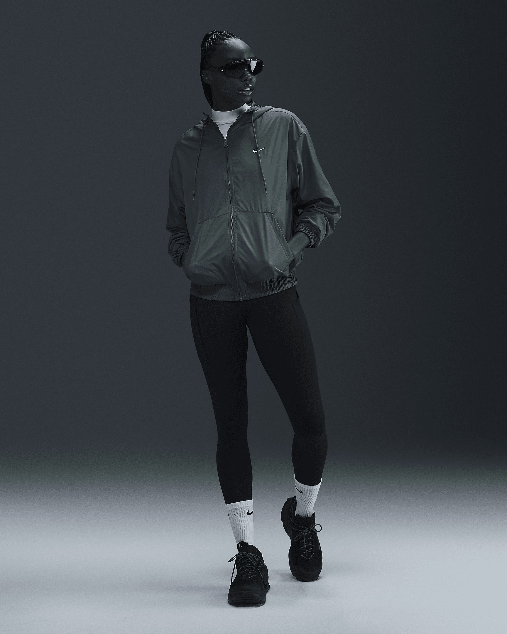完売必須!NIKE☆Nike Sportswear Classic Wovens Nike Sportswear Classic Wovens Women's Loose UV Hooded