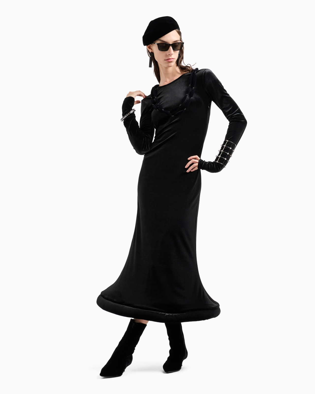 Long dress with domed, padded hem - 4