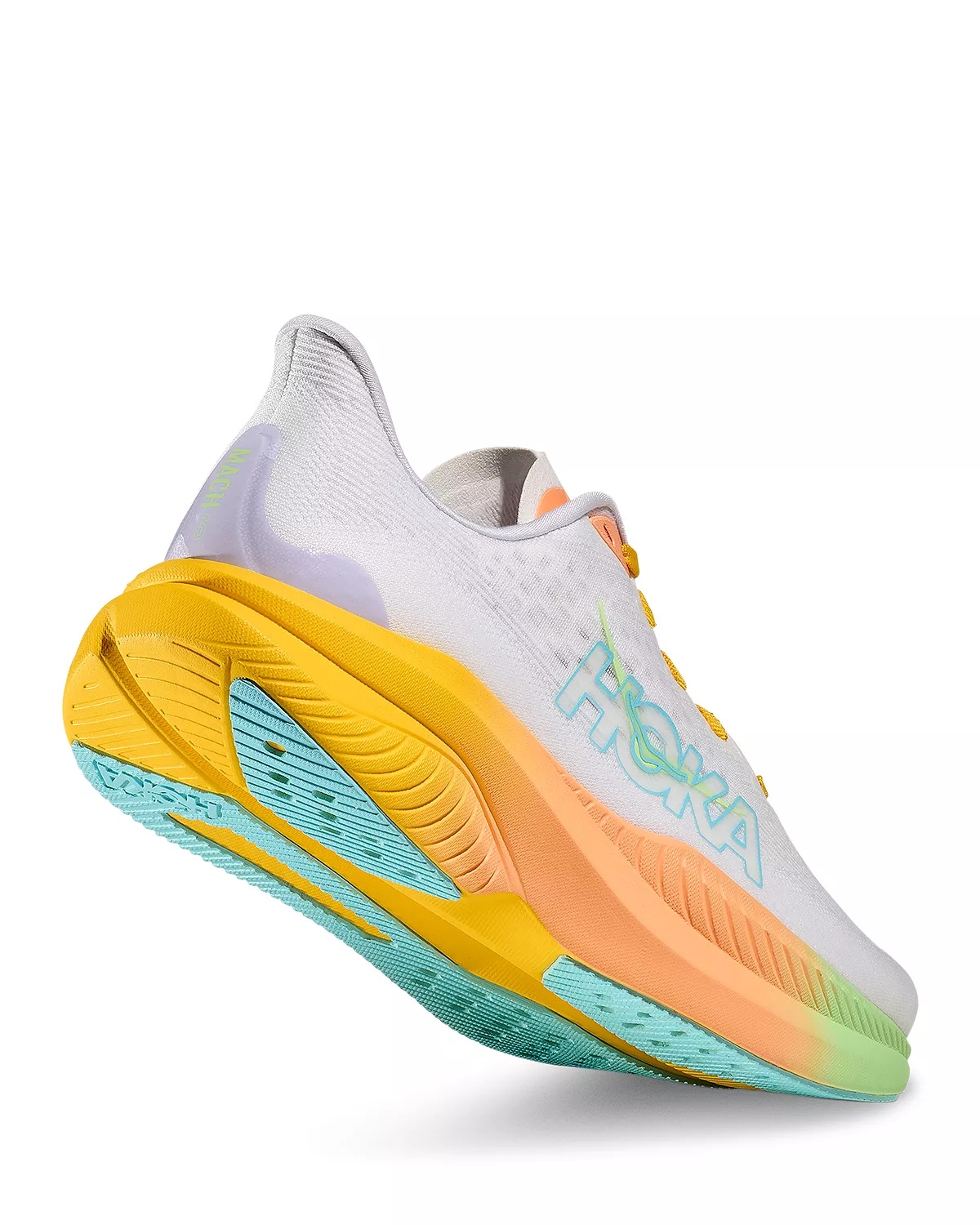 Women's Mach 6 Low Top Sneakers - 5
