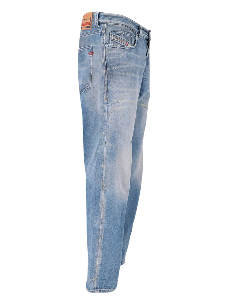 Diesel "2024 D-MACS 09N30" STRAIGHT JEANS outlook