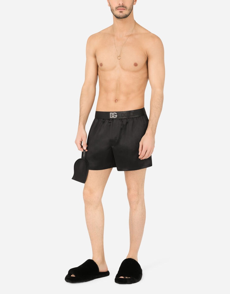 Silk shorts with DG logo and sleep mask - 2