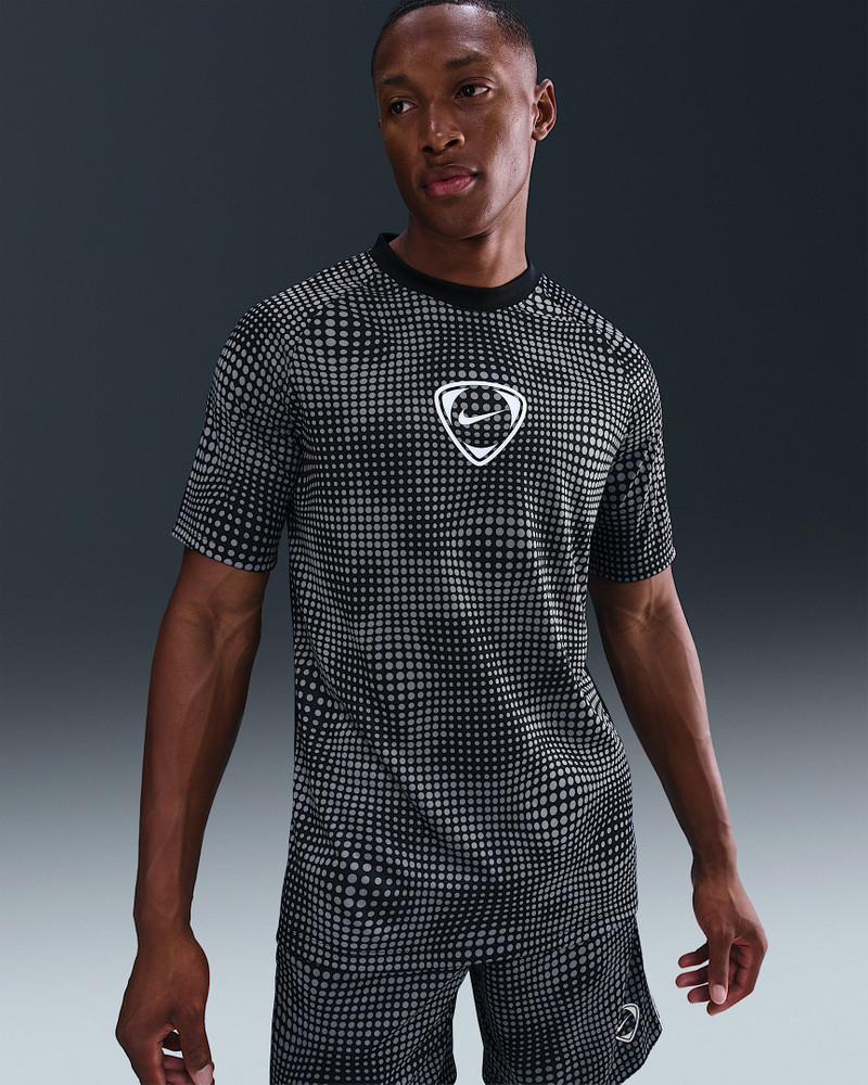 Nike Academy+ Men's Dri-FIT Short-Sleeve Soccer Top 1