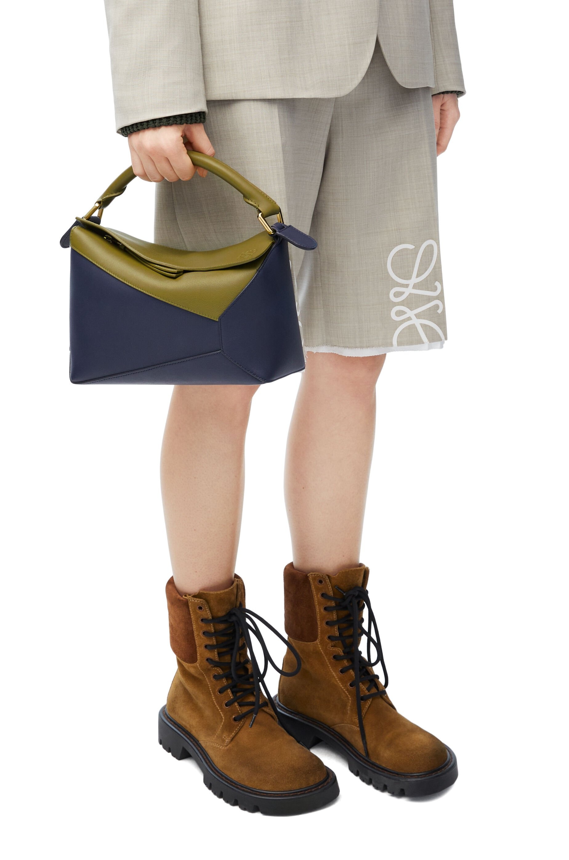 Small Puzzle bag in classic calfskin - 3