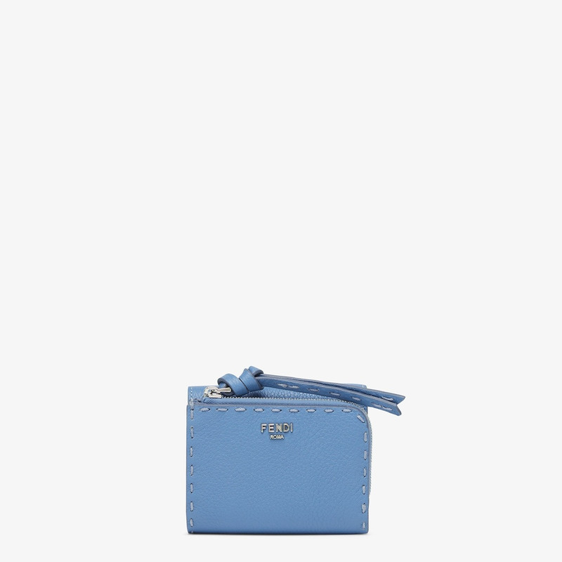 Peekaboo Micro Trifold 1