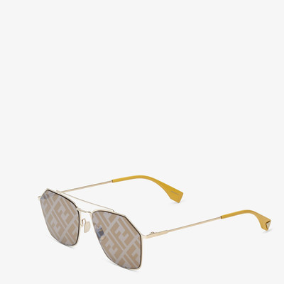 FENDI Yellow sunglasses outlook