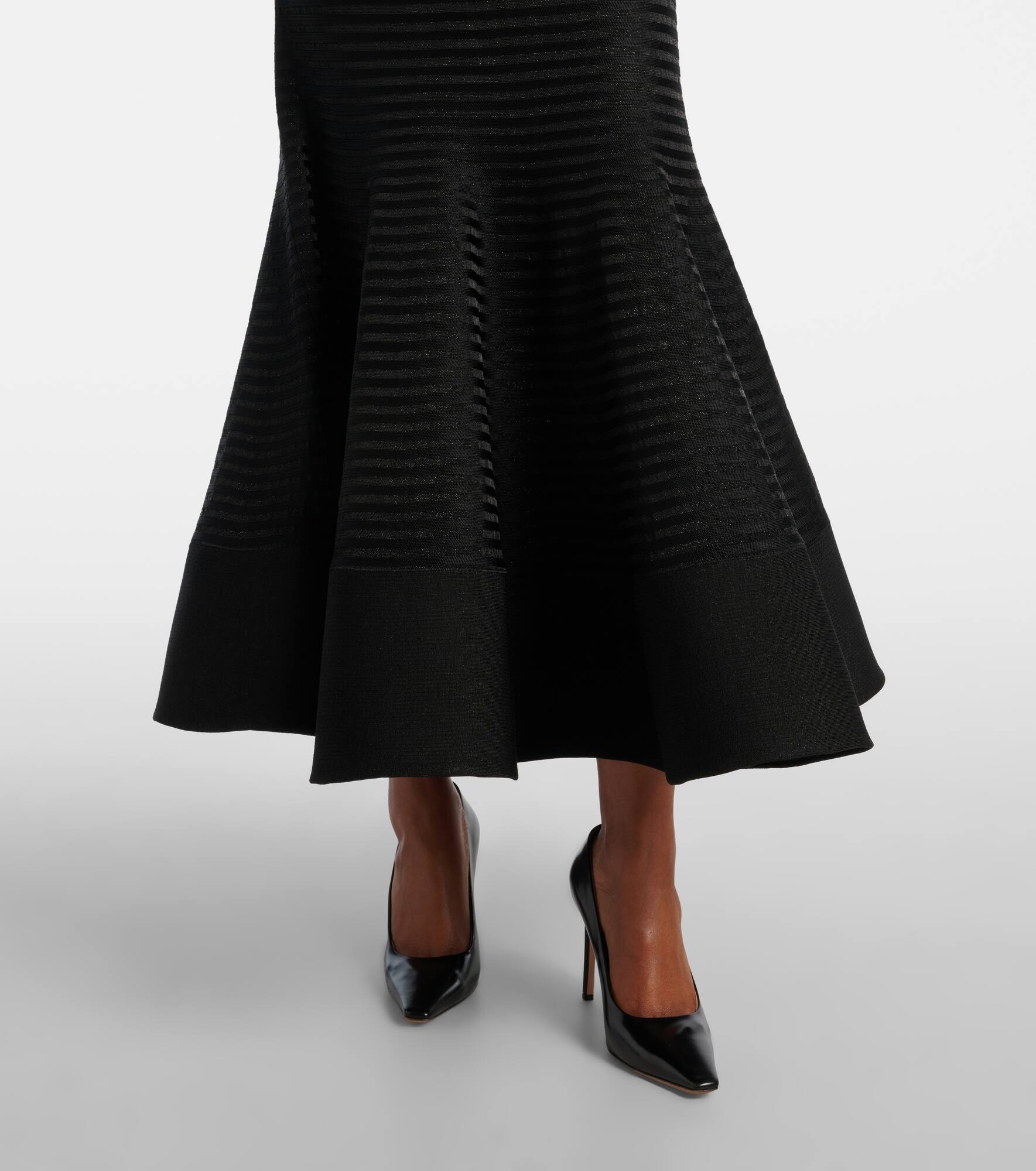 Off-shoulder striped maxi dress - 5