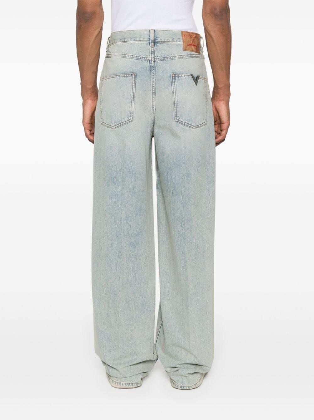 logo-plaque cotton wide-leg jeans - 4