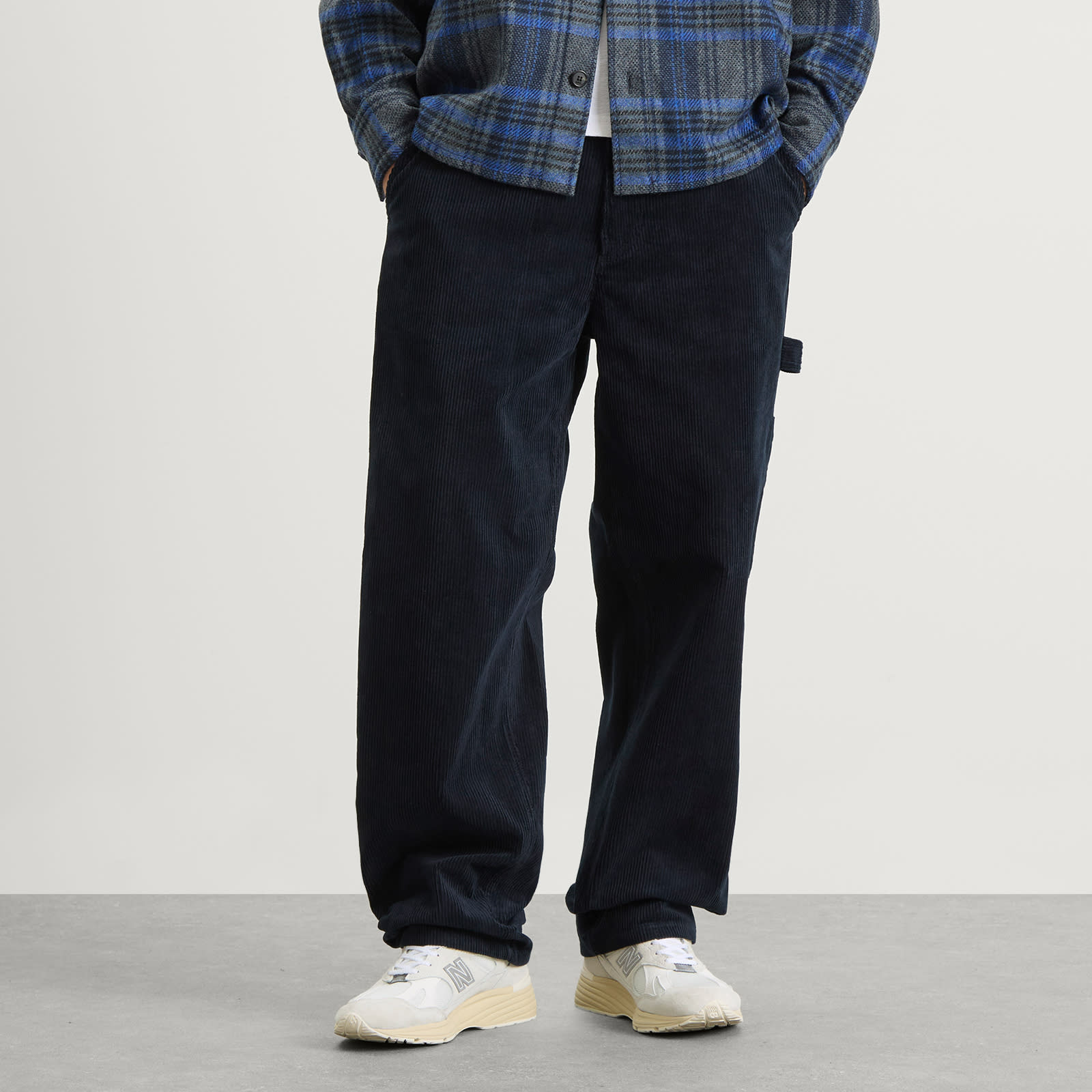 A.P.C. Fergus Corduroy Carpenter Pants - 2