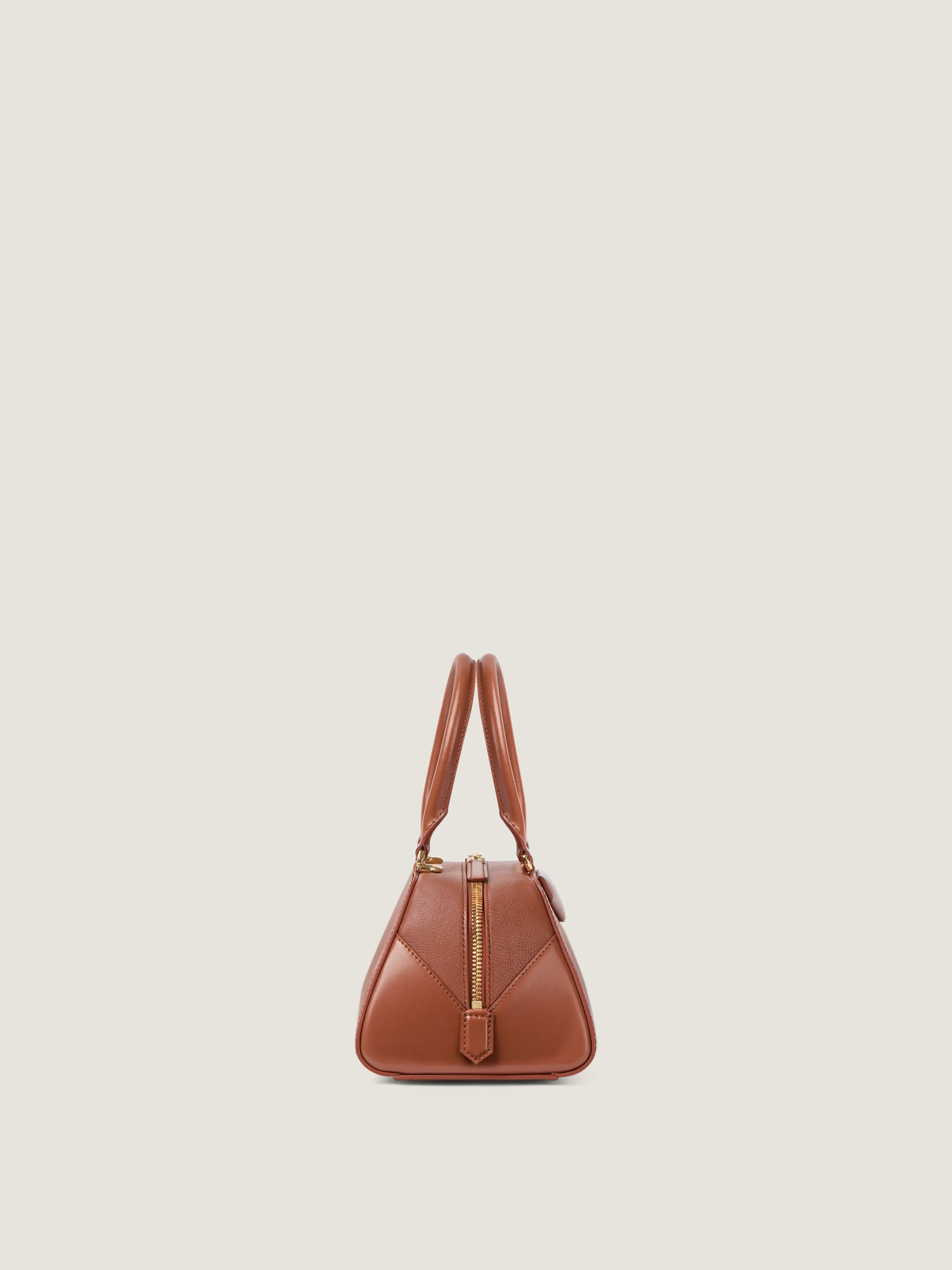 SMALL ANTIGONA EAST-WEST BAG IN BOX LEATHER - 3