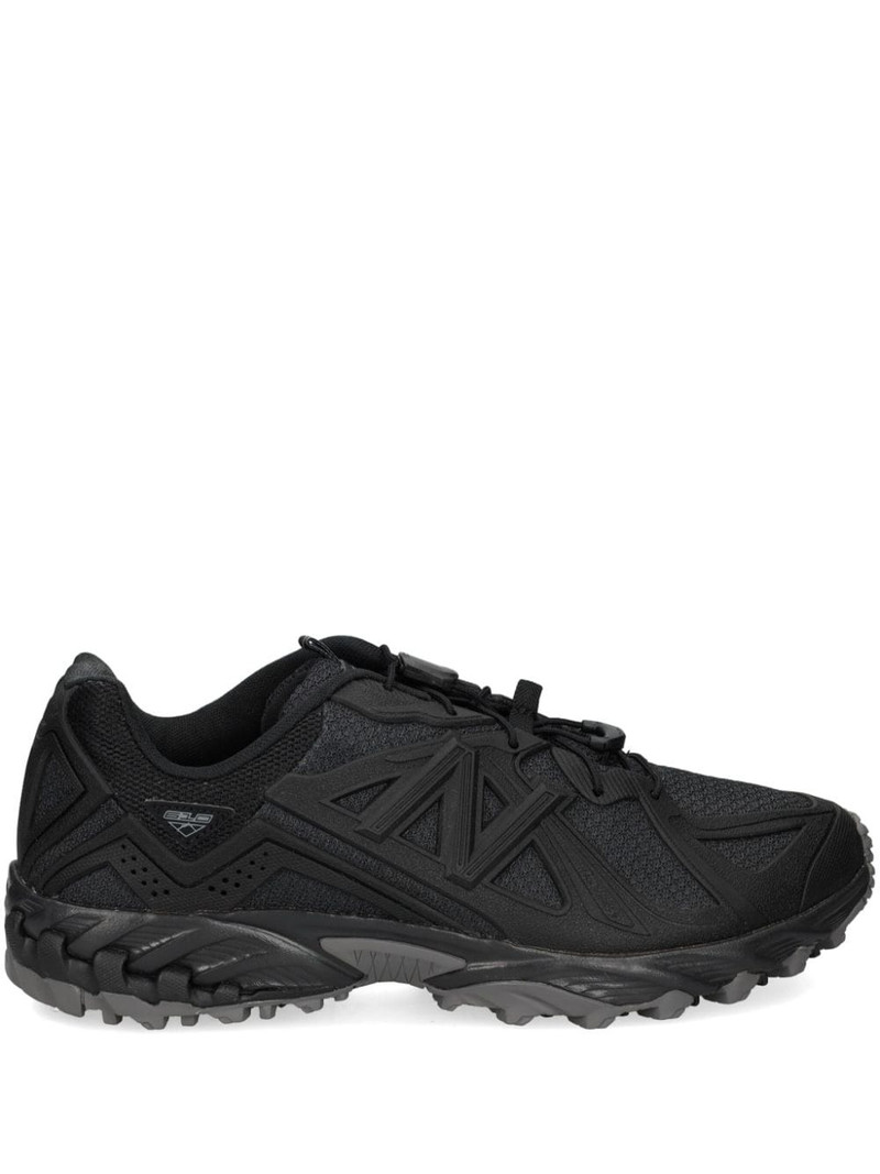 610 'Triple Black' sneakers 1