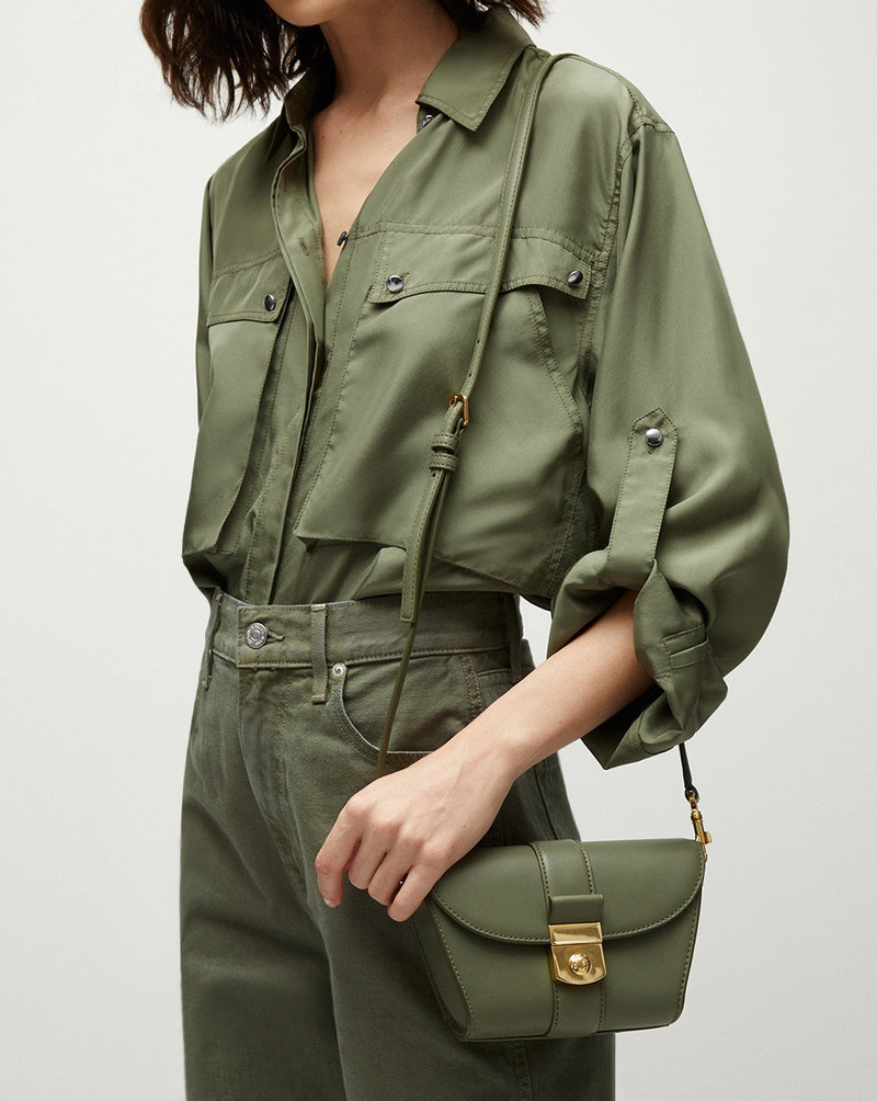 VERONICA BEARD SMALL CREST LOCK TRAP BAG outlook