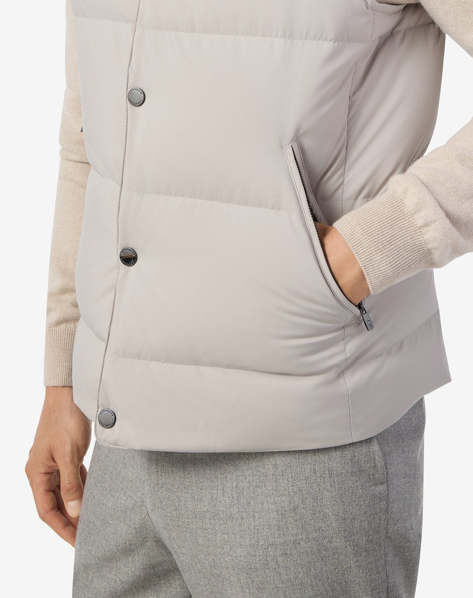 Beige quilted techno poplin gilet - 5