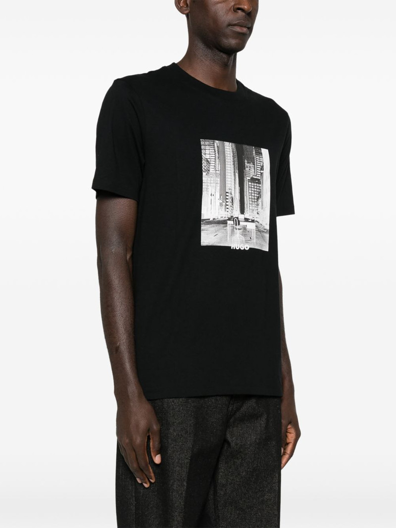 graphic T-Shirt 3