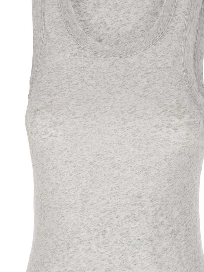 crew neck sleeveless top 4