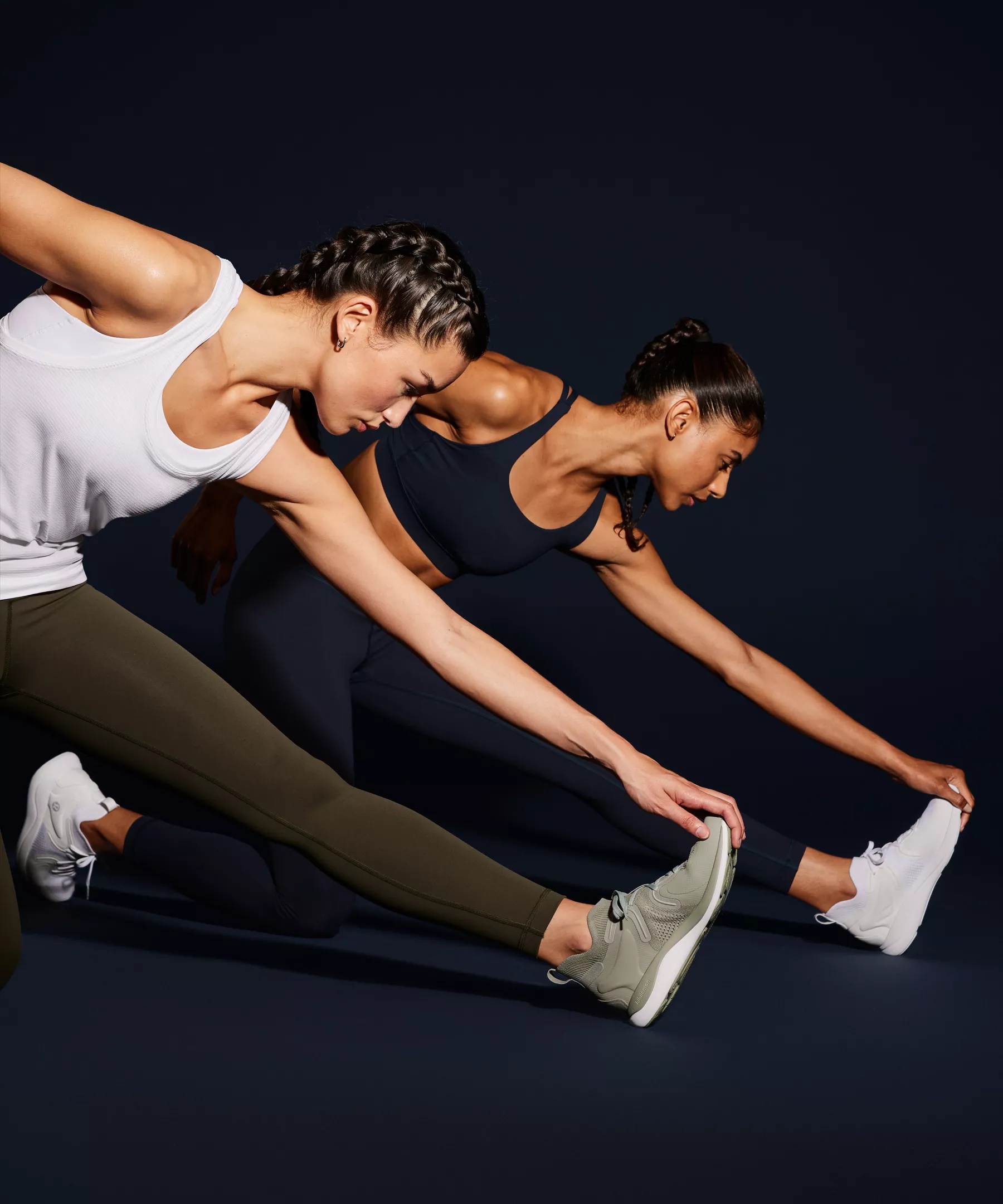 chargefeel 2 Mid Women's Workout Shoe - 4