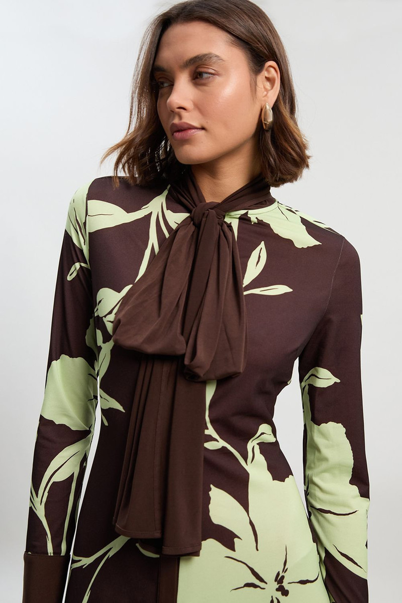 KAREN MILLEN Petite Floral Print Bow Detail Ruched Long Sleeve Crepe Maxi Dress outlook