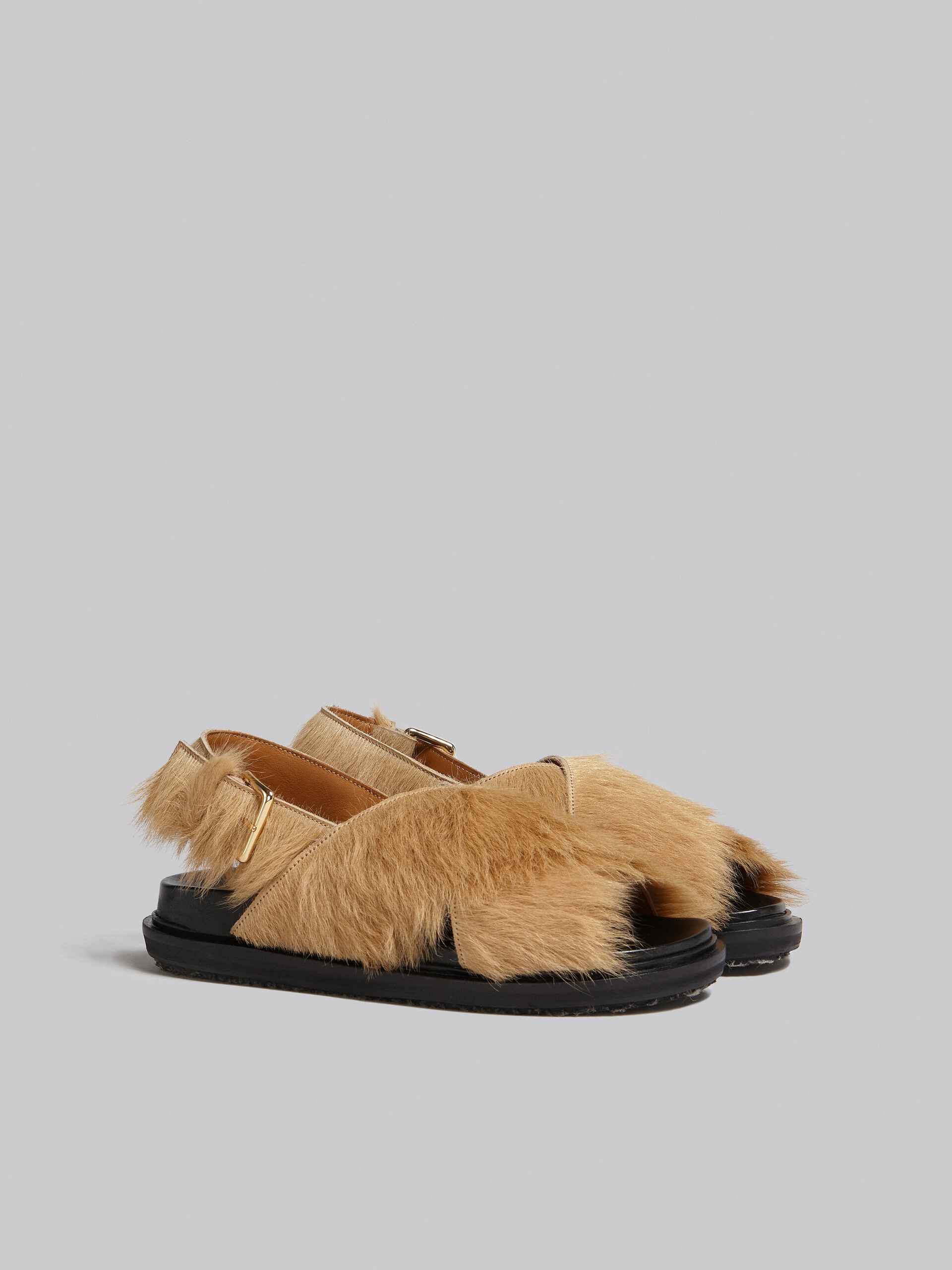 BEIGE LONG-HAIR CALFSKIN FUSSBETT - 2