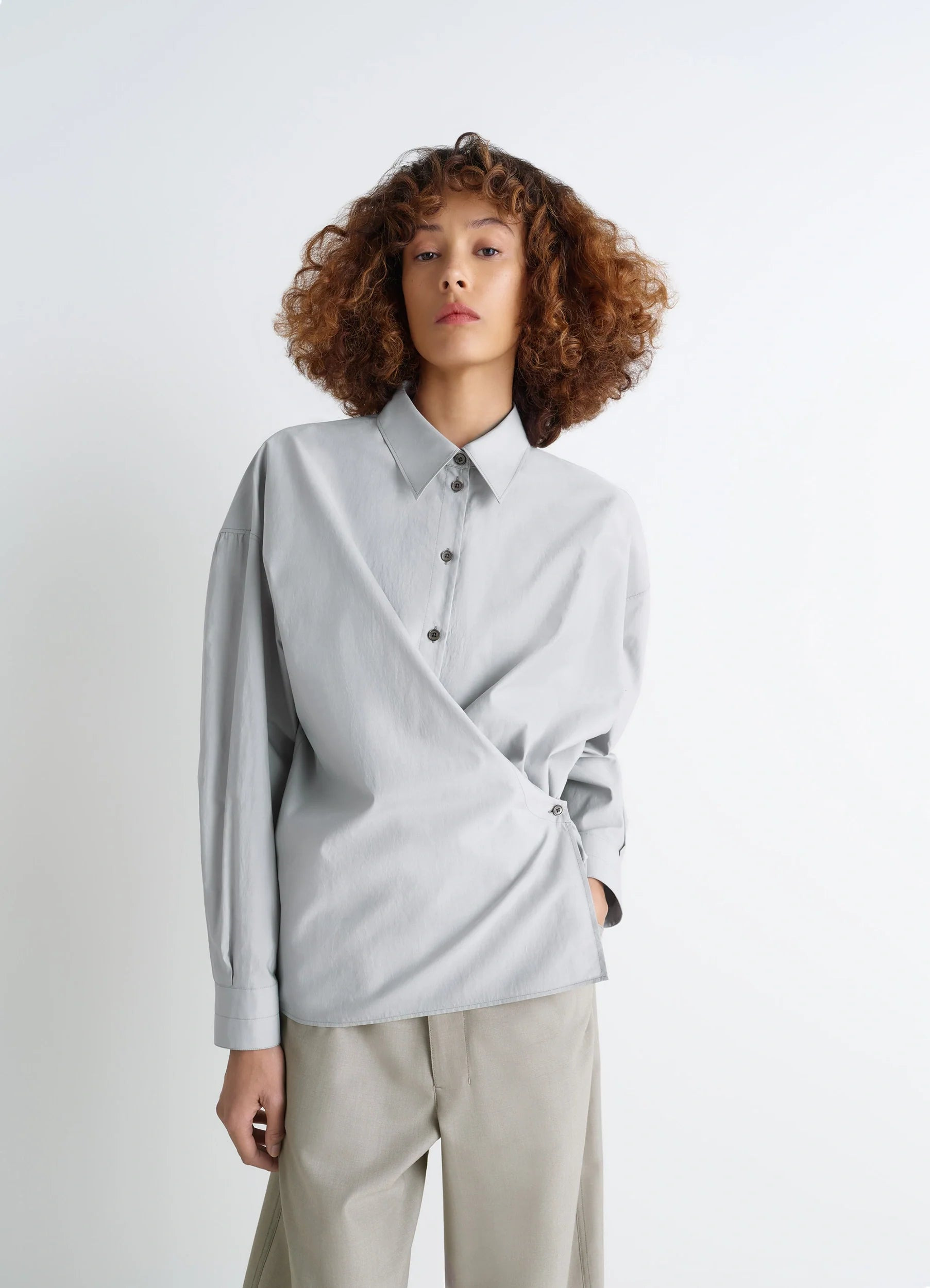 STRAIGHT COLLAR TWISTED SHIRT - 2
