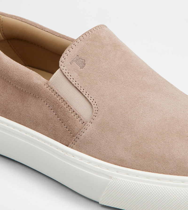 SLIP-ONS IN SUEDE - PINK 5