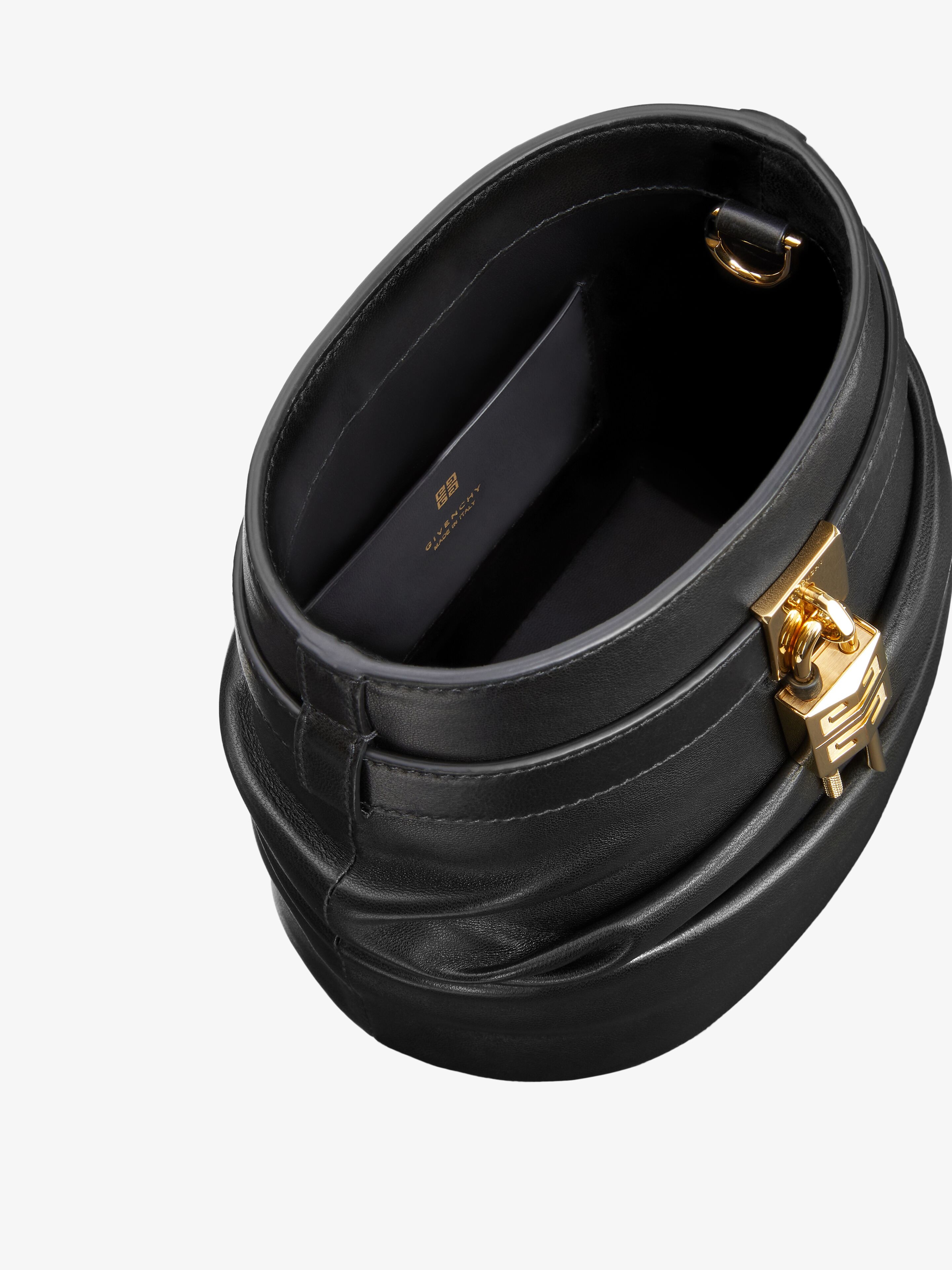 SHARK LOCK BUCKET BAG IN NAPPA LEATHER - 6