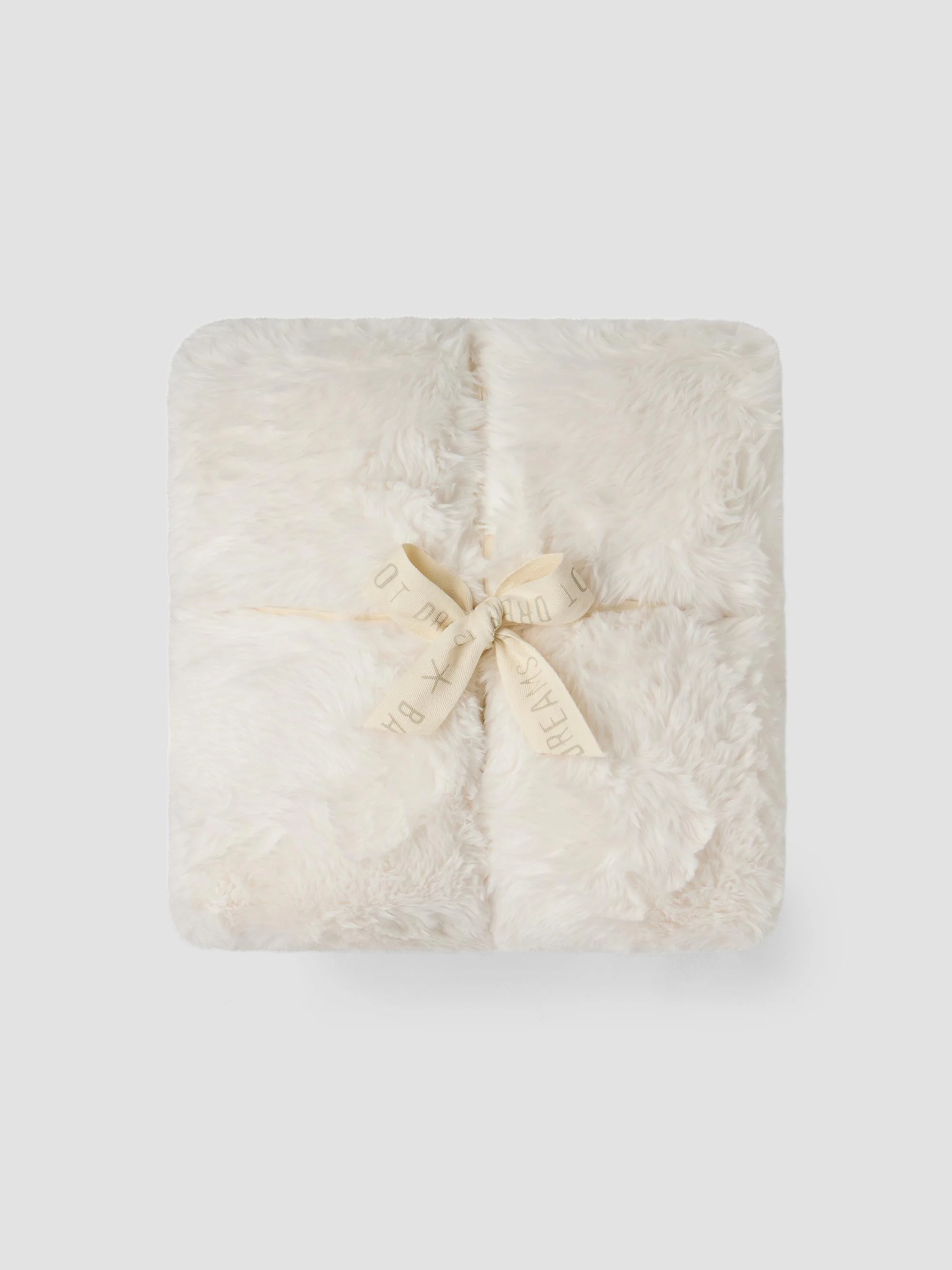 Cloud Faux Fur Throw - Cream - 1