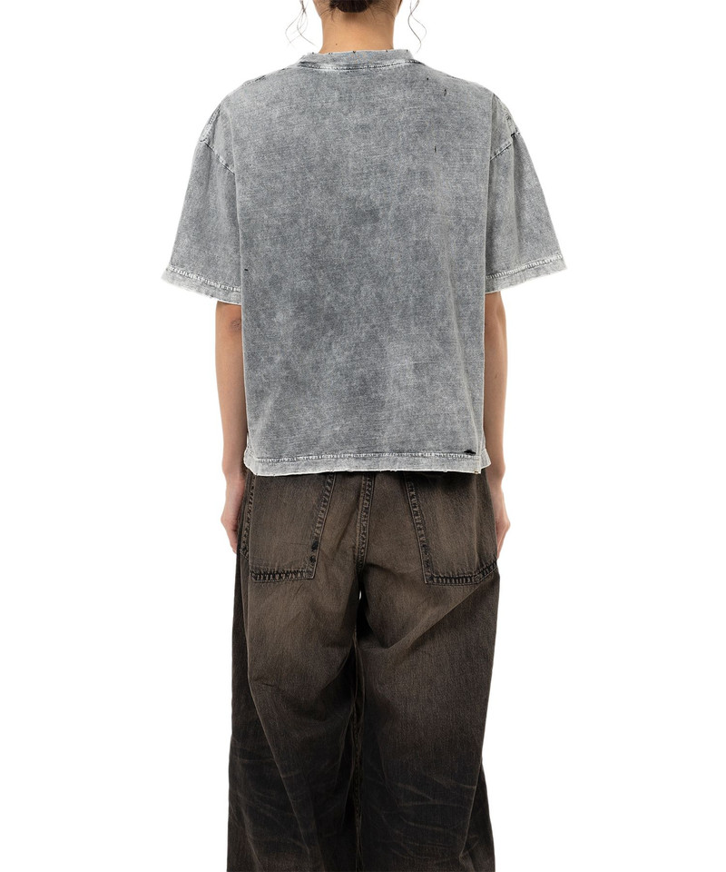 Bleached T-shirt 11