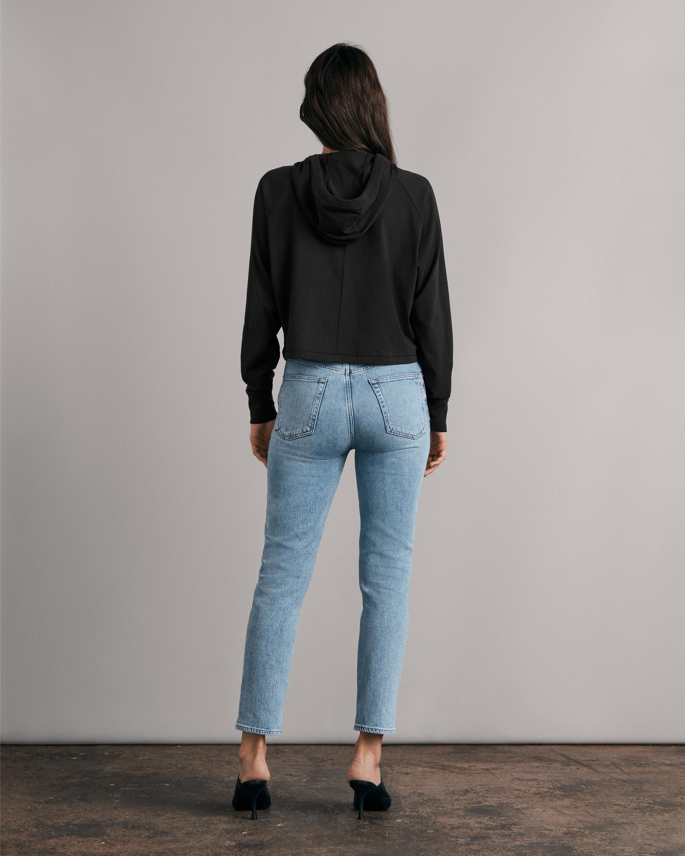 Principal Cropped Hoodie
Relaxed Fit Sweater - 4