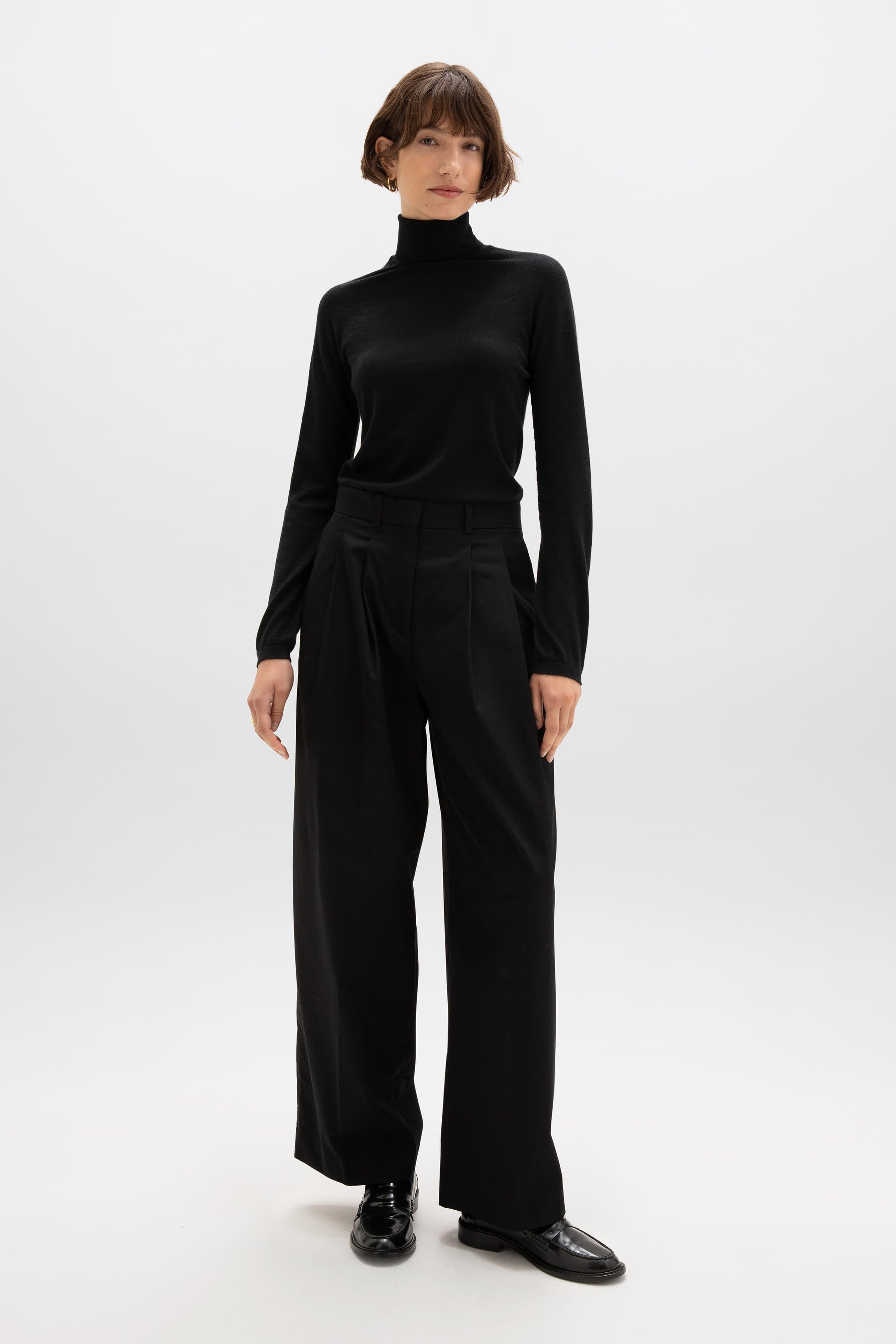 Superfine Cashmere Black Roll Neck - 2