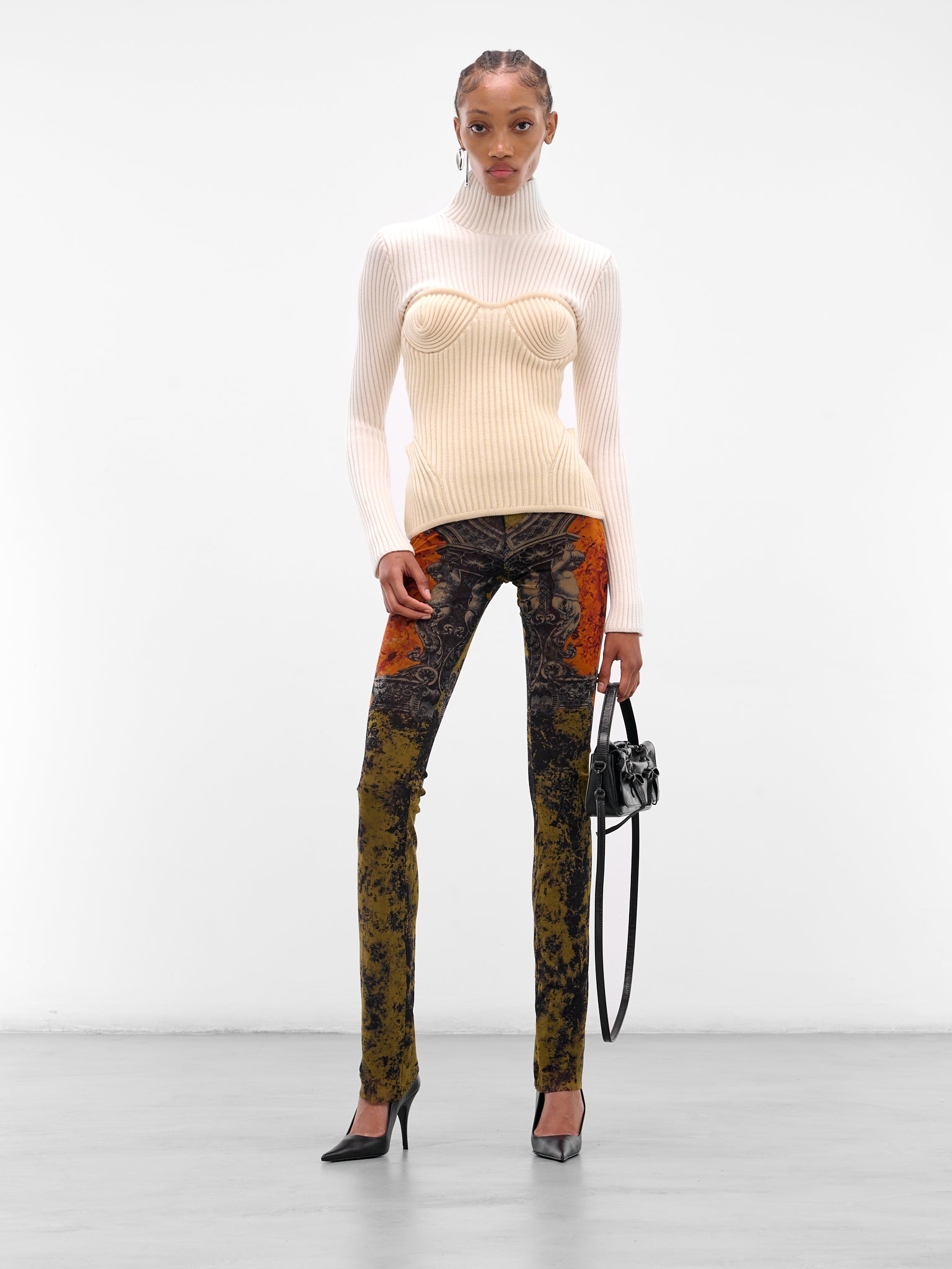 The "Médaillon" Graphic Leggings - 6