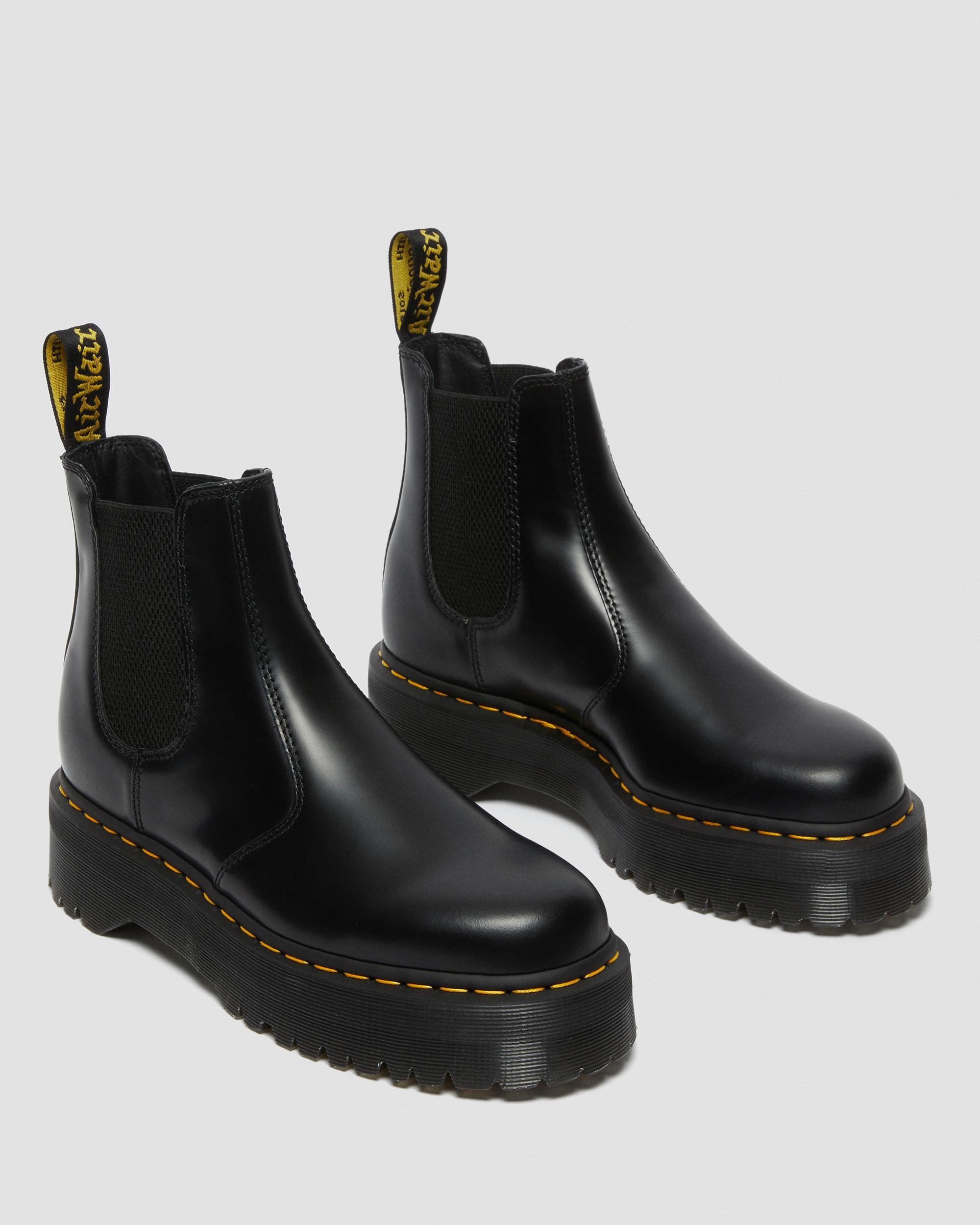 2976 Smooth Leather Platform Chelsea Boots - 9