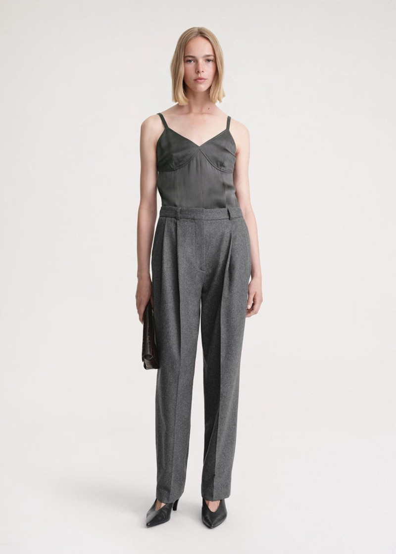 TOTEME Crepe cami top lead outlook