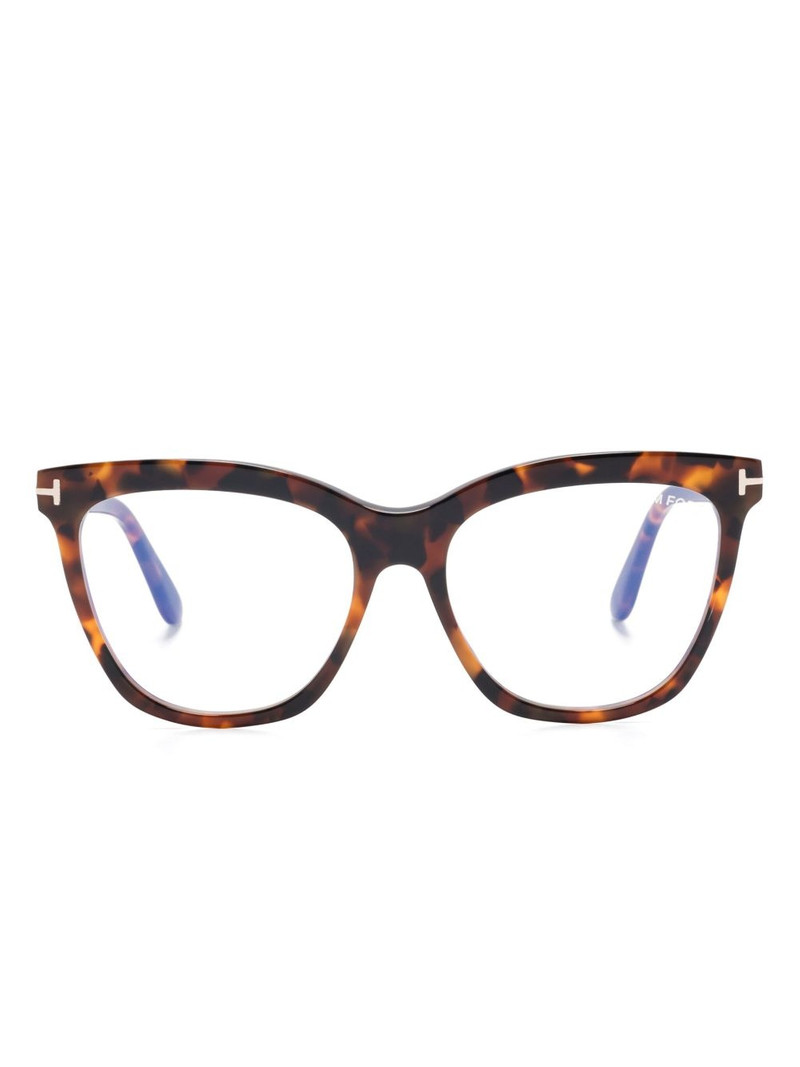 butterfly-frame glasses 1