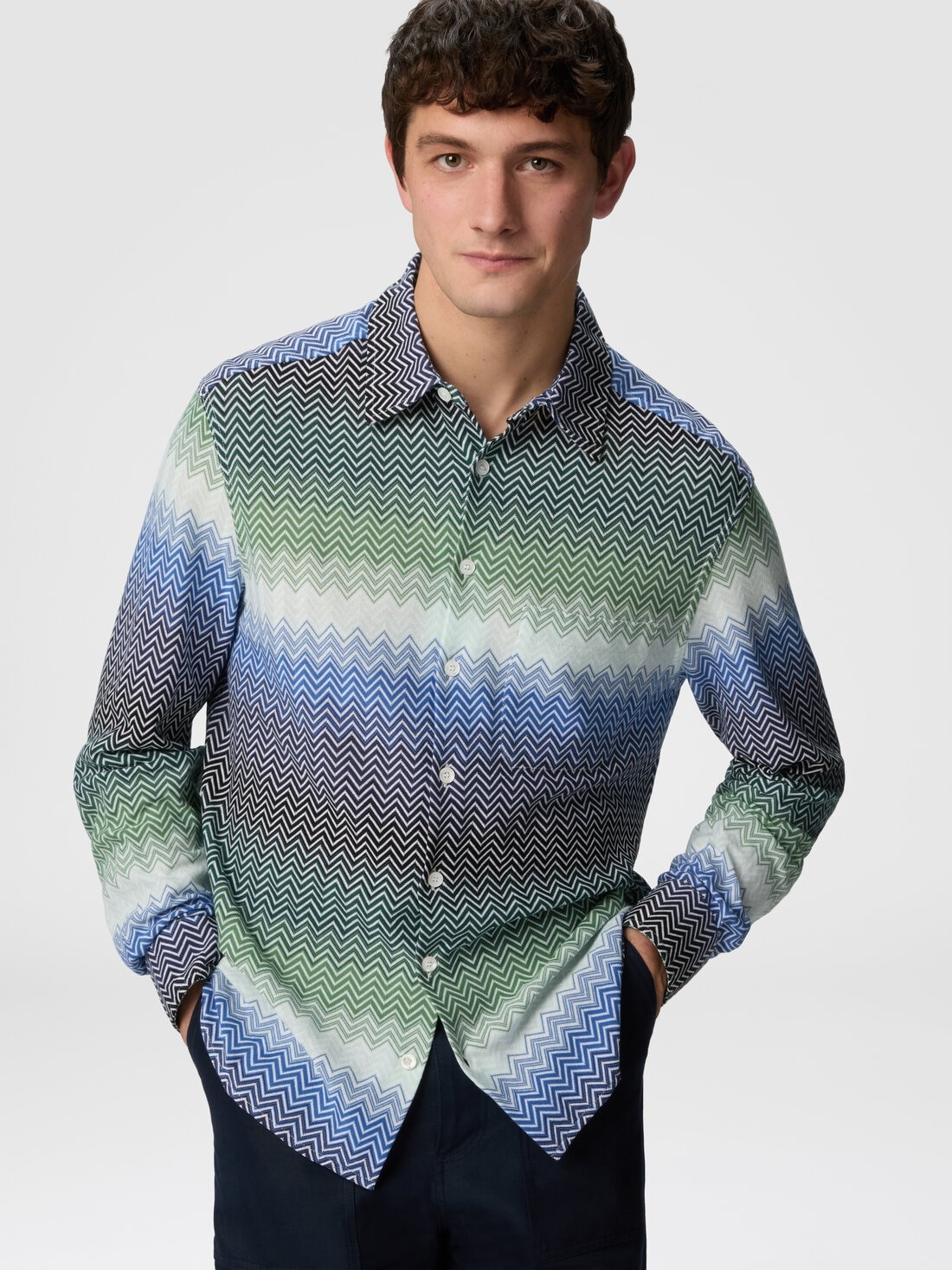 Gradient zig zag cotton knit shirt with breast pocket - 4