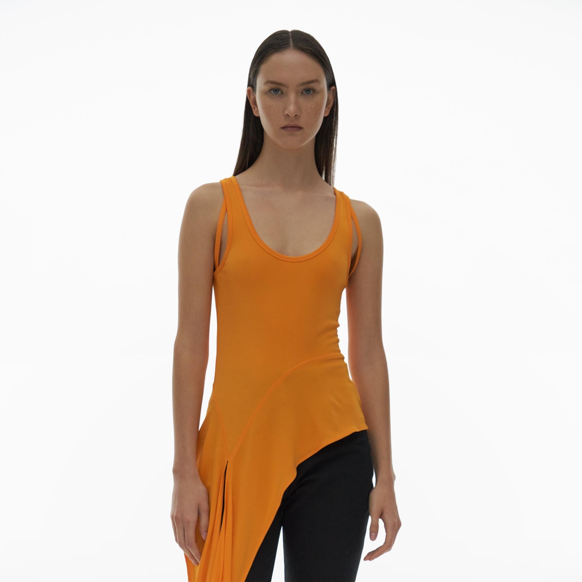 TWISTED ASYMMETRIC TANK - 3