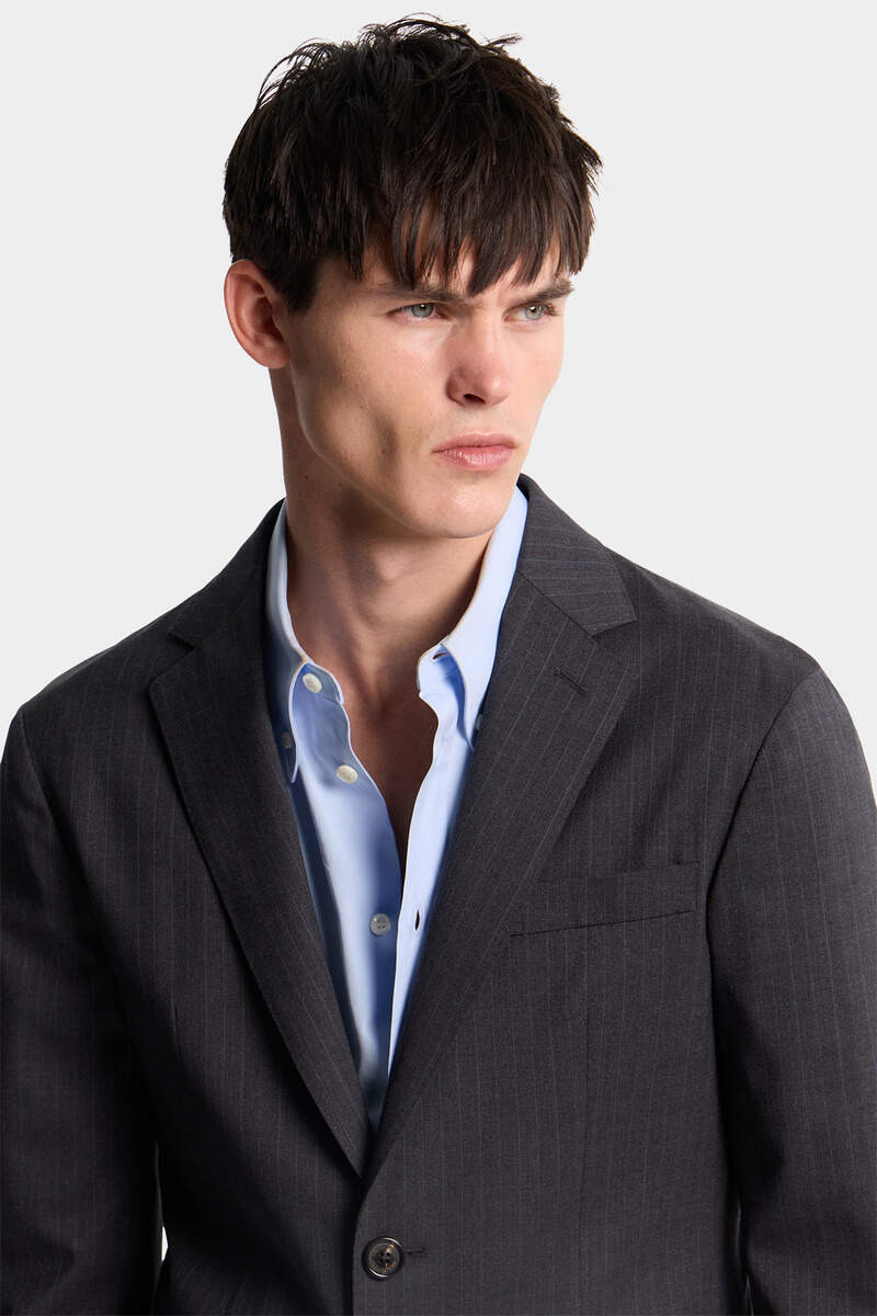 PINSTRIPED BLAZER 5