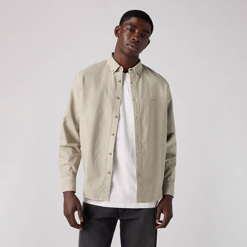 Levi's AUTHENTIC BUTTON DOWN SHIRT outlook