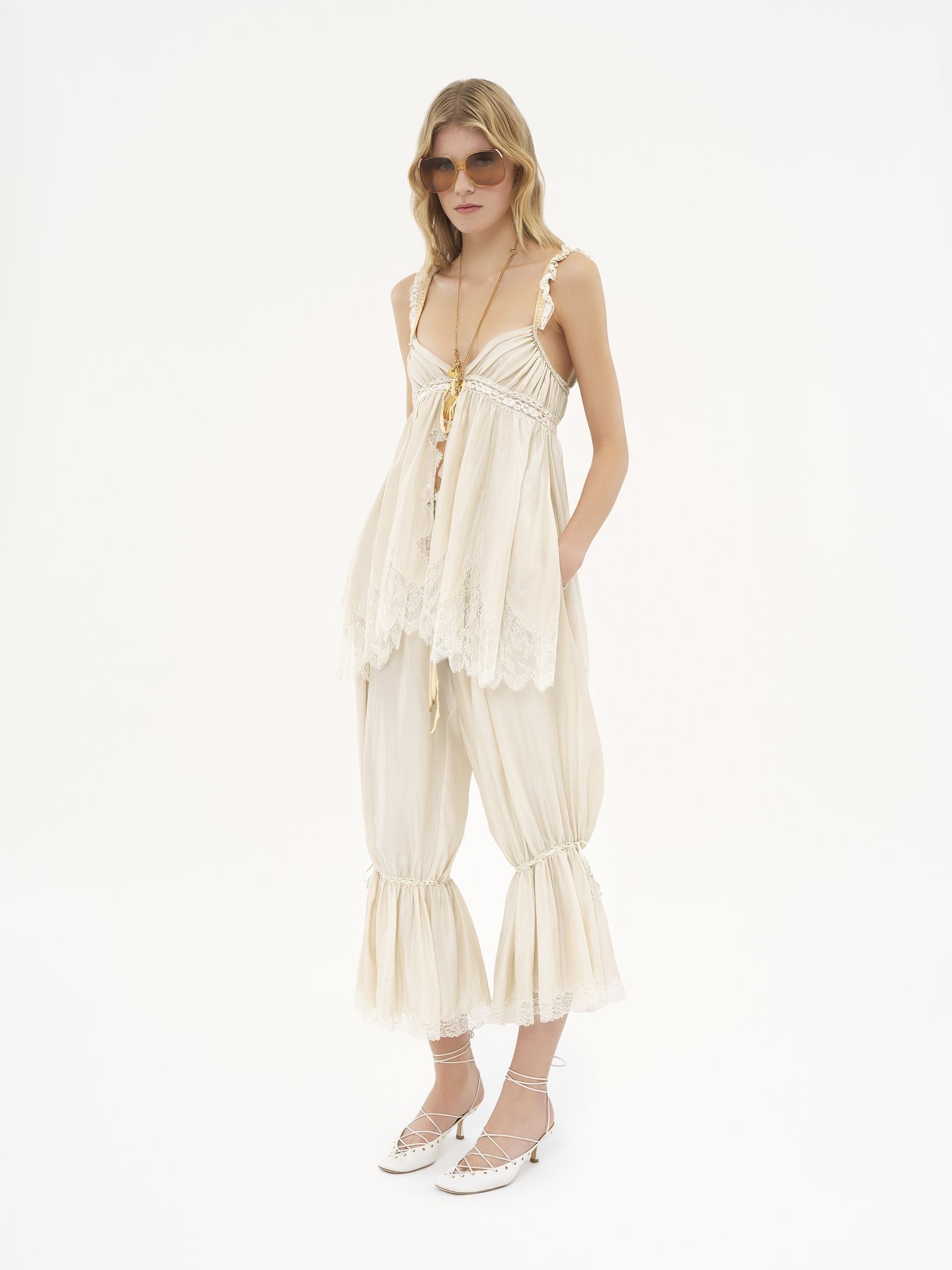 SLEEVELESS TOP IN WASHED SILK PONGÉ & LACE - 3