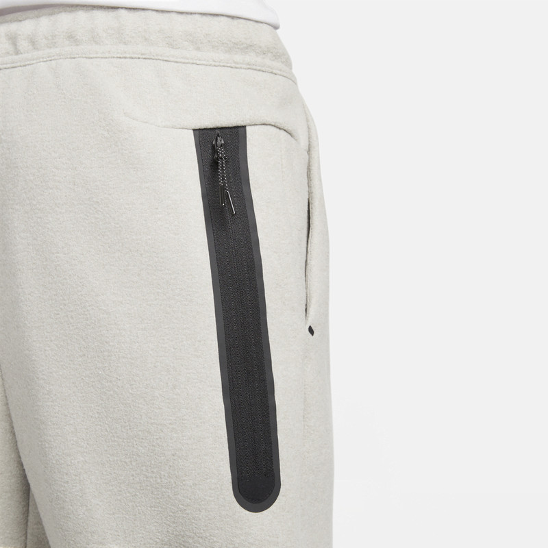 Nike Sportswear Tech Fleece Men's Winterized Joggers 4