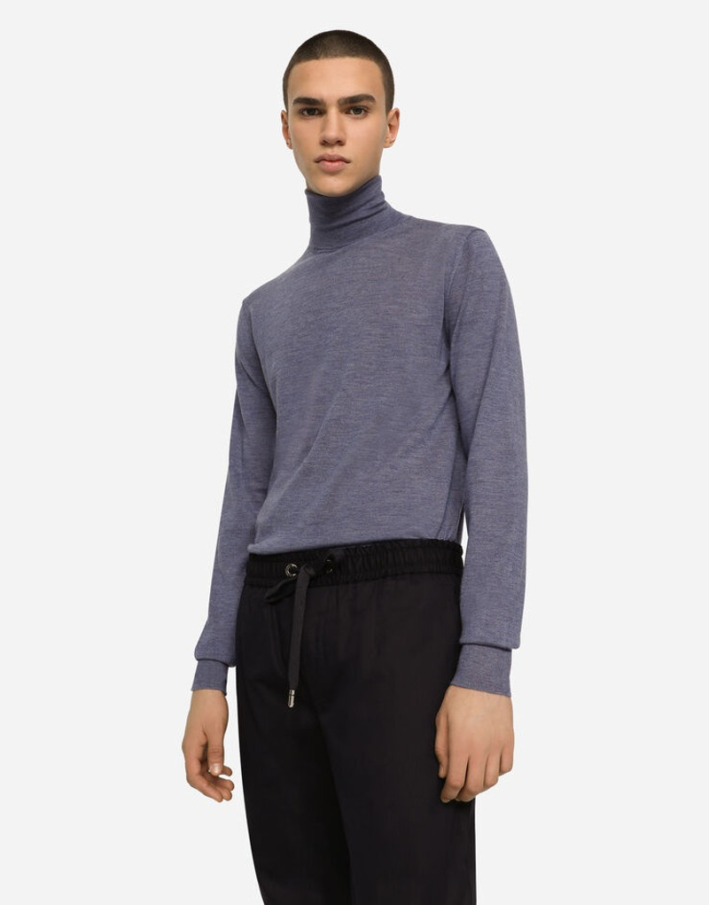 Cashmere turtle-neck sweater 4