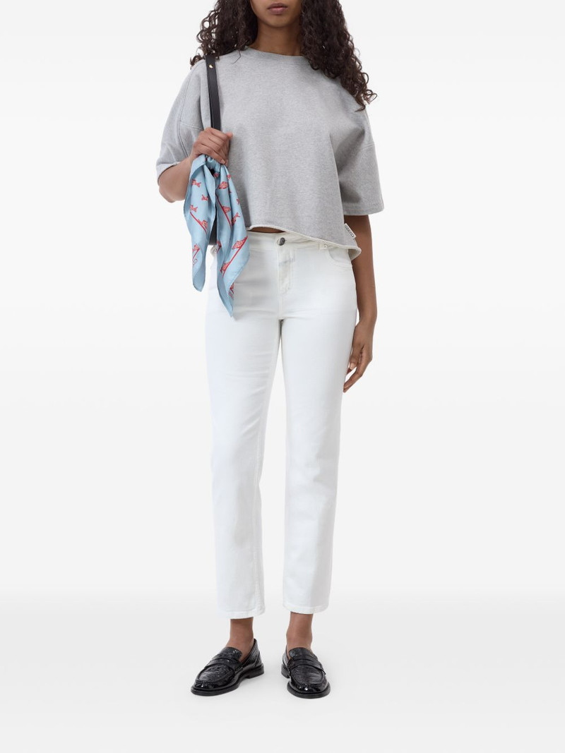 CLOSED Junna jeans outlook