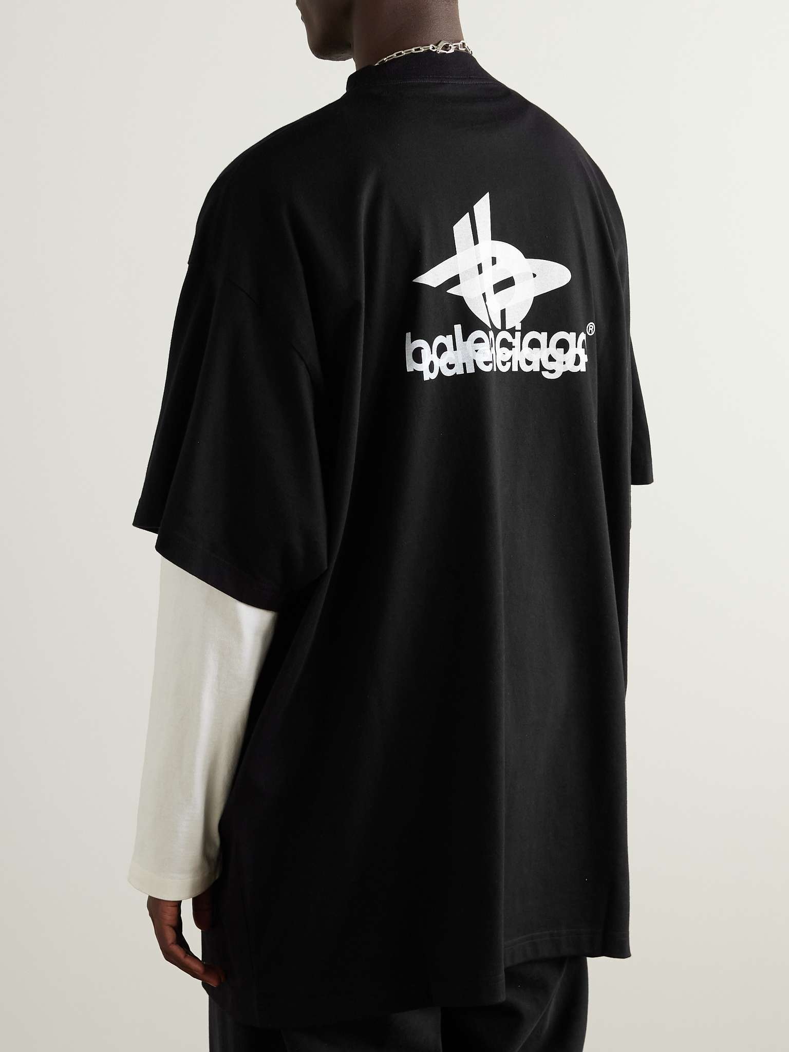 BALENCIAGA LAYERED DOUBLE LOGO T-SHIRT | lanecrawford