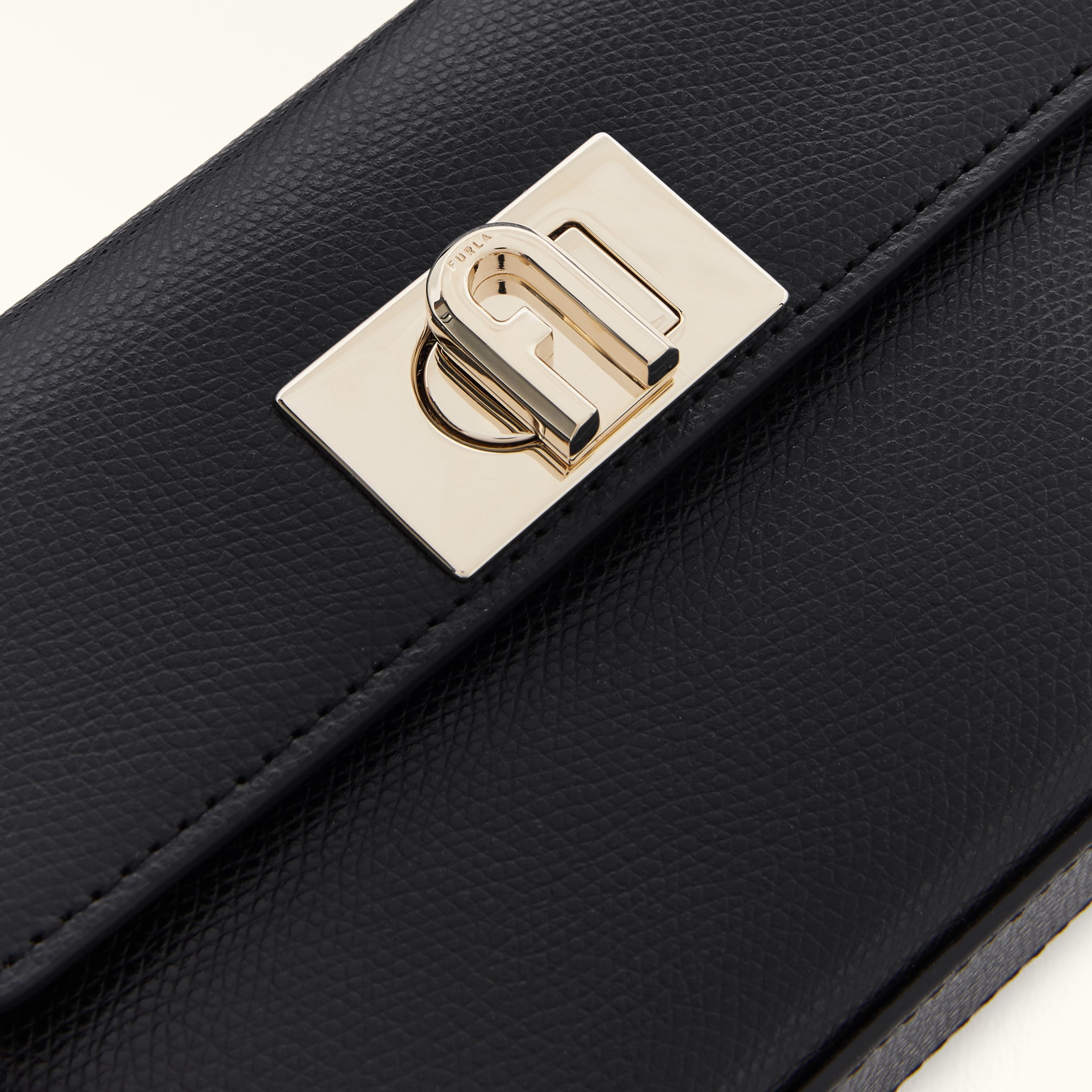 Furla 1927 - 4