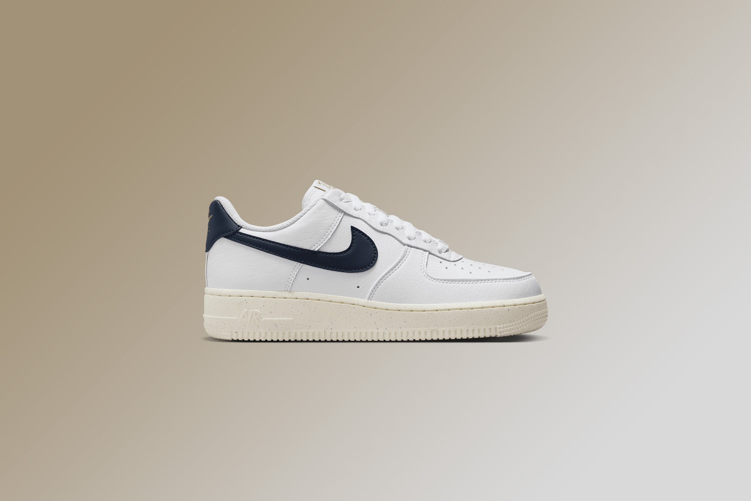 WOMEN'S AIR FORCE 1 '07 'OLYMPIC' - WHITE/OBSIDIAN/PALE IVORY/METALLIC GOLD - 5