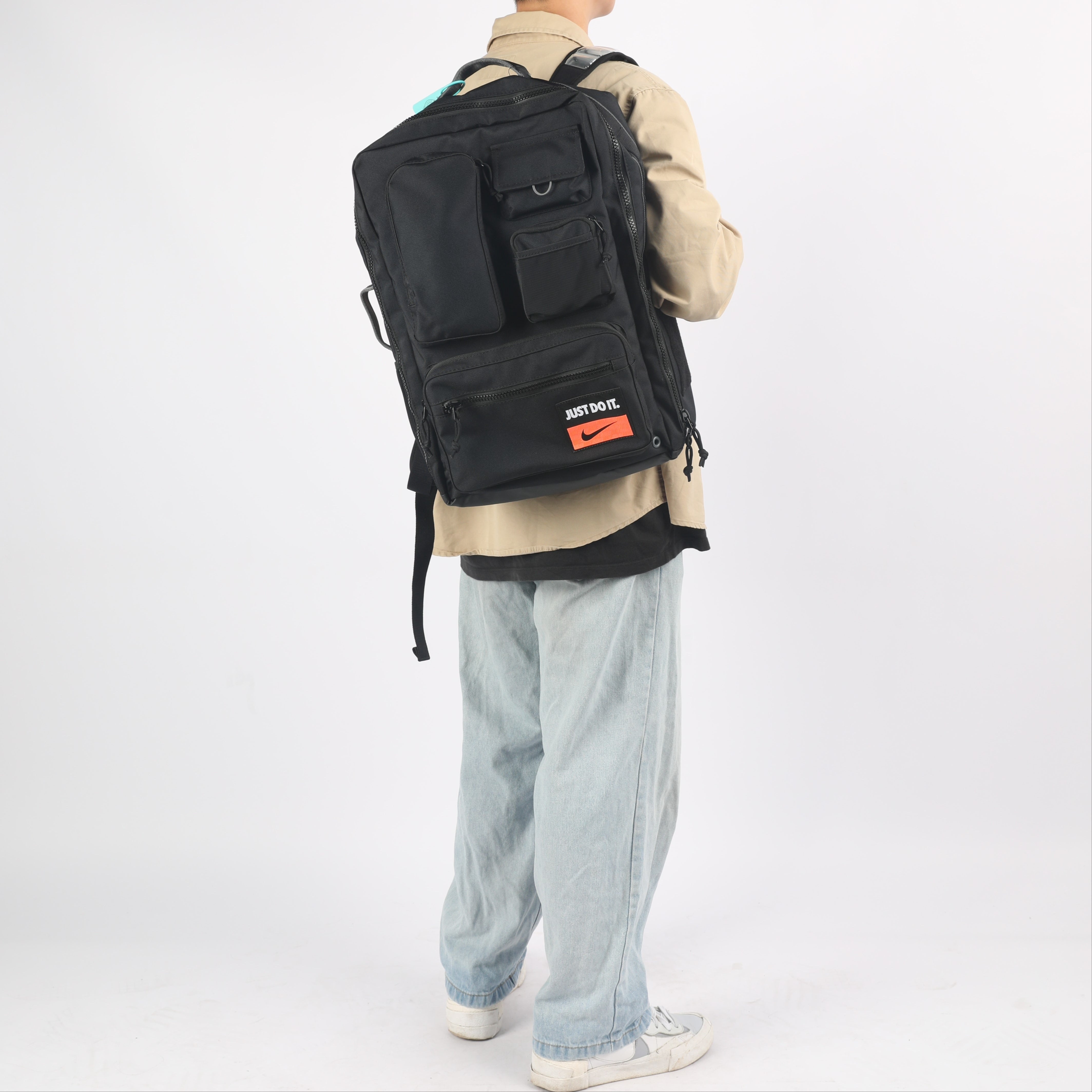 Nike Utility elite Bkpk-Fa22 Gfx Athleisure Casual Sports Student schoolbag Backpack Unisex Black DQ - 6